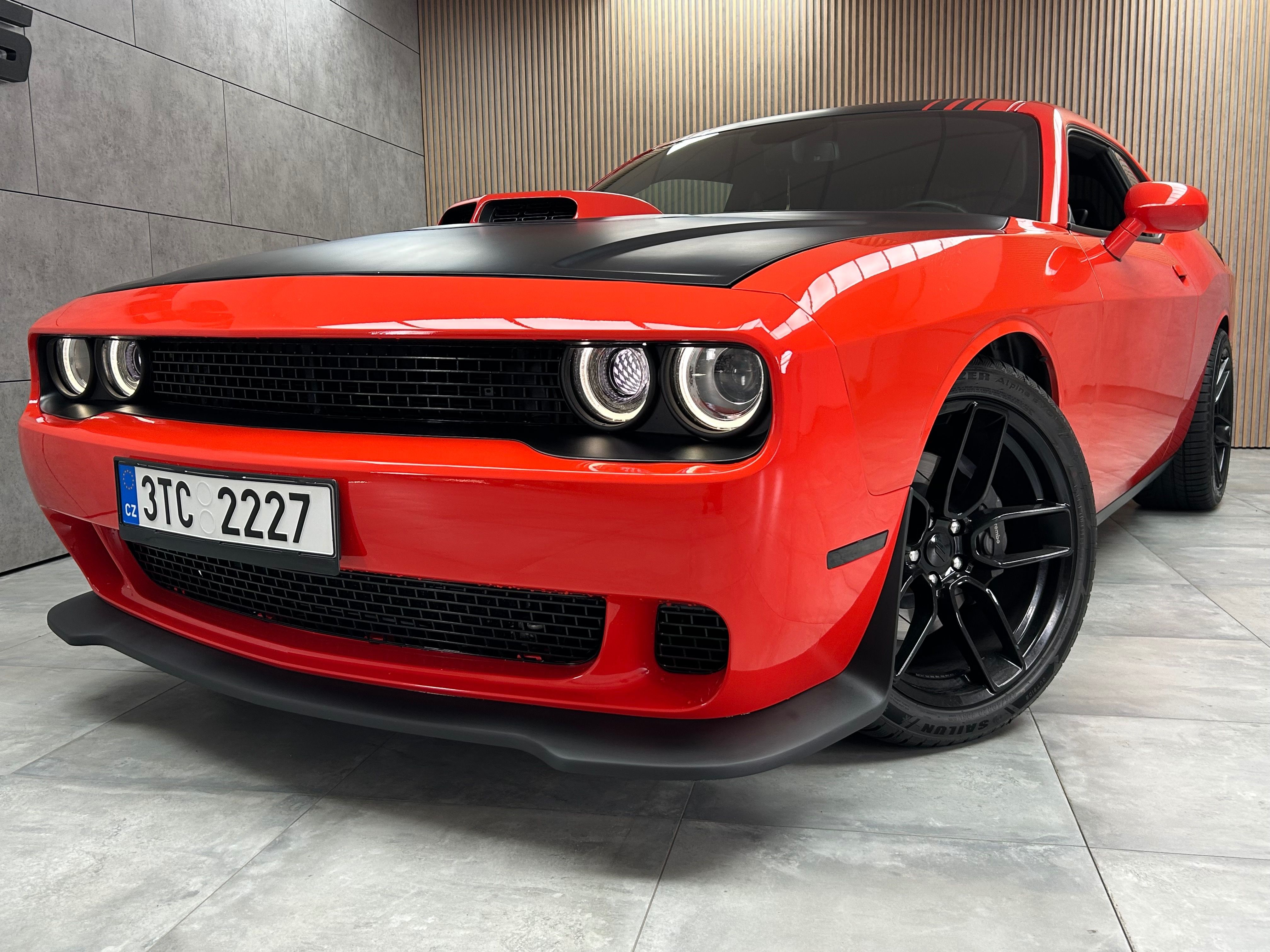 Dodge Challenger, R/T SCAT PACK 392 HEMI SHAKER