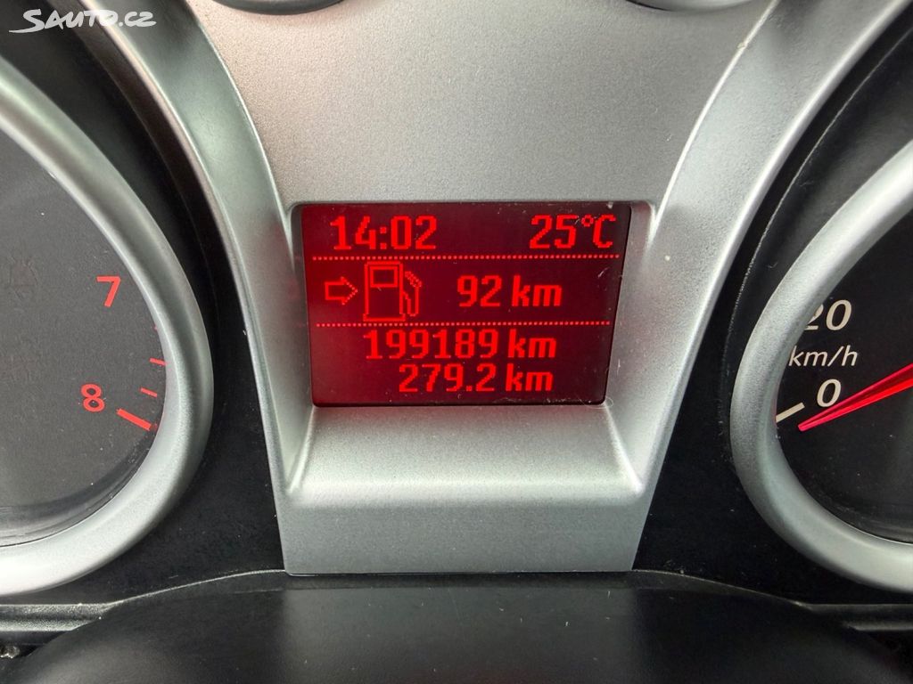Ford C-MAX, 1,6 74kW, AC, SERVISKA