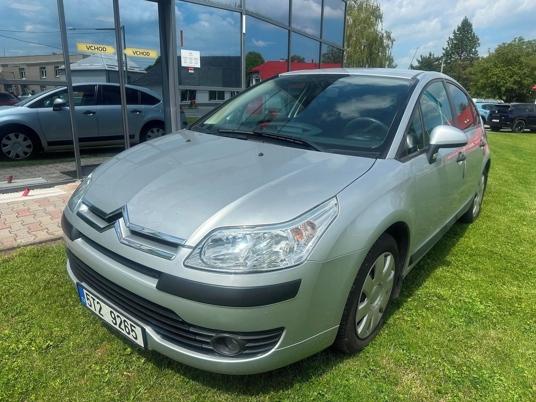 Citroën C4, 1,4i 16V - fotka 3