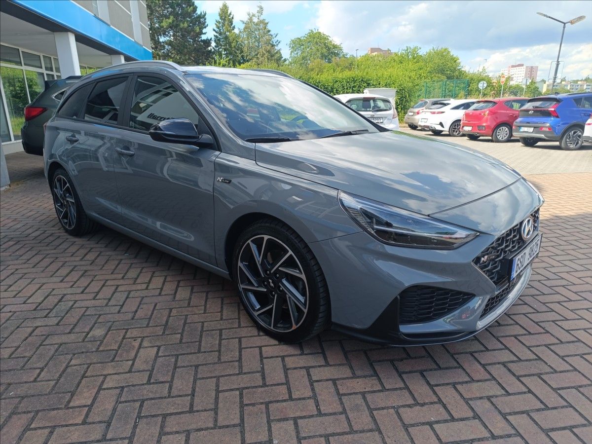 Hyundai i30, 1,5 T-GDi, DCT N-Line - fotka 4
