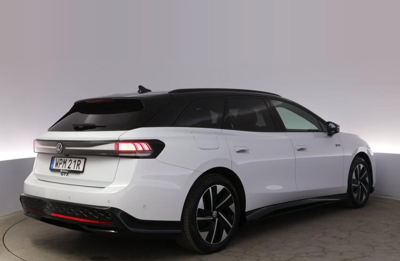 Volkswagen ID.7, GTX Tourer SoH 97% 360 HuD Taž - fotka 4