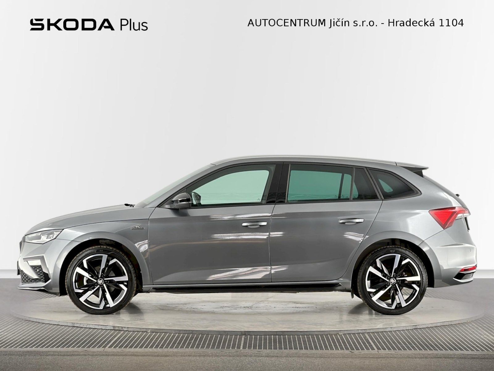 Škoda Scala, 1.0TSI 85kW Monte Carlo - fotka 3