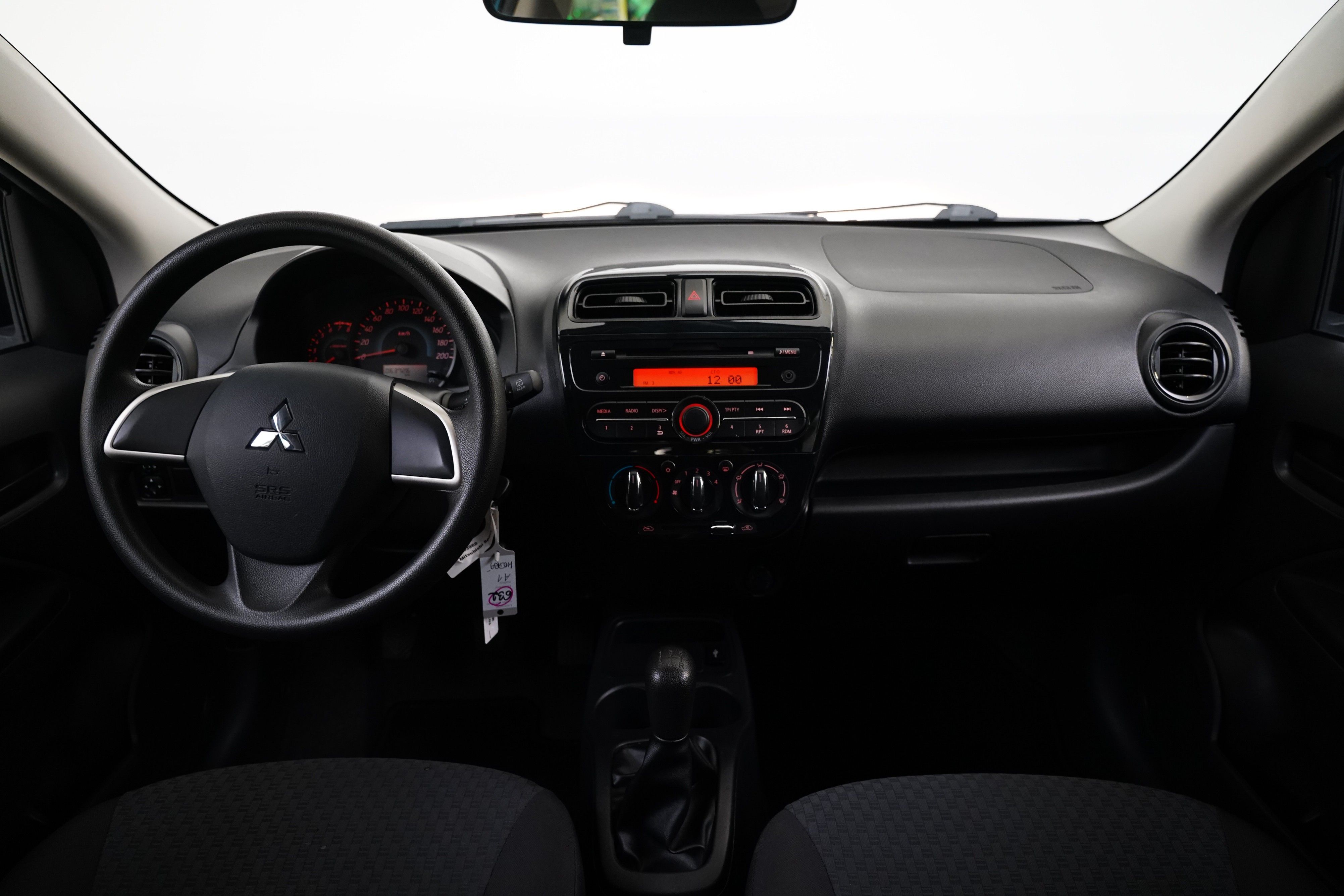Mitsubishi Space Star, 1.0 MIVEC 52 kW Edition 100 - fotka 5