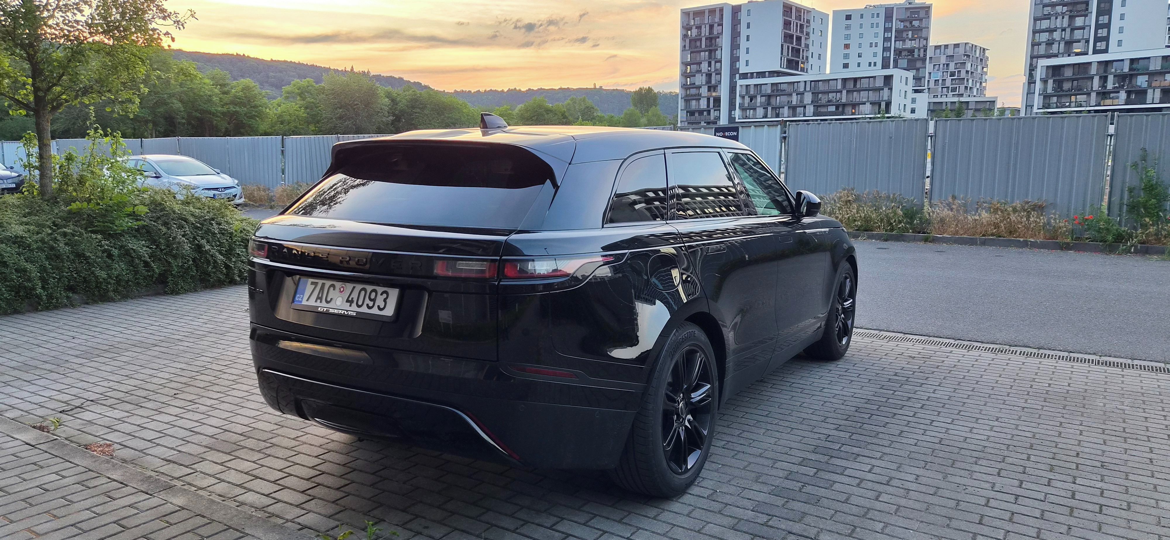 Land Rover Range Rover Velar - fotka 4