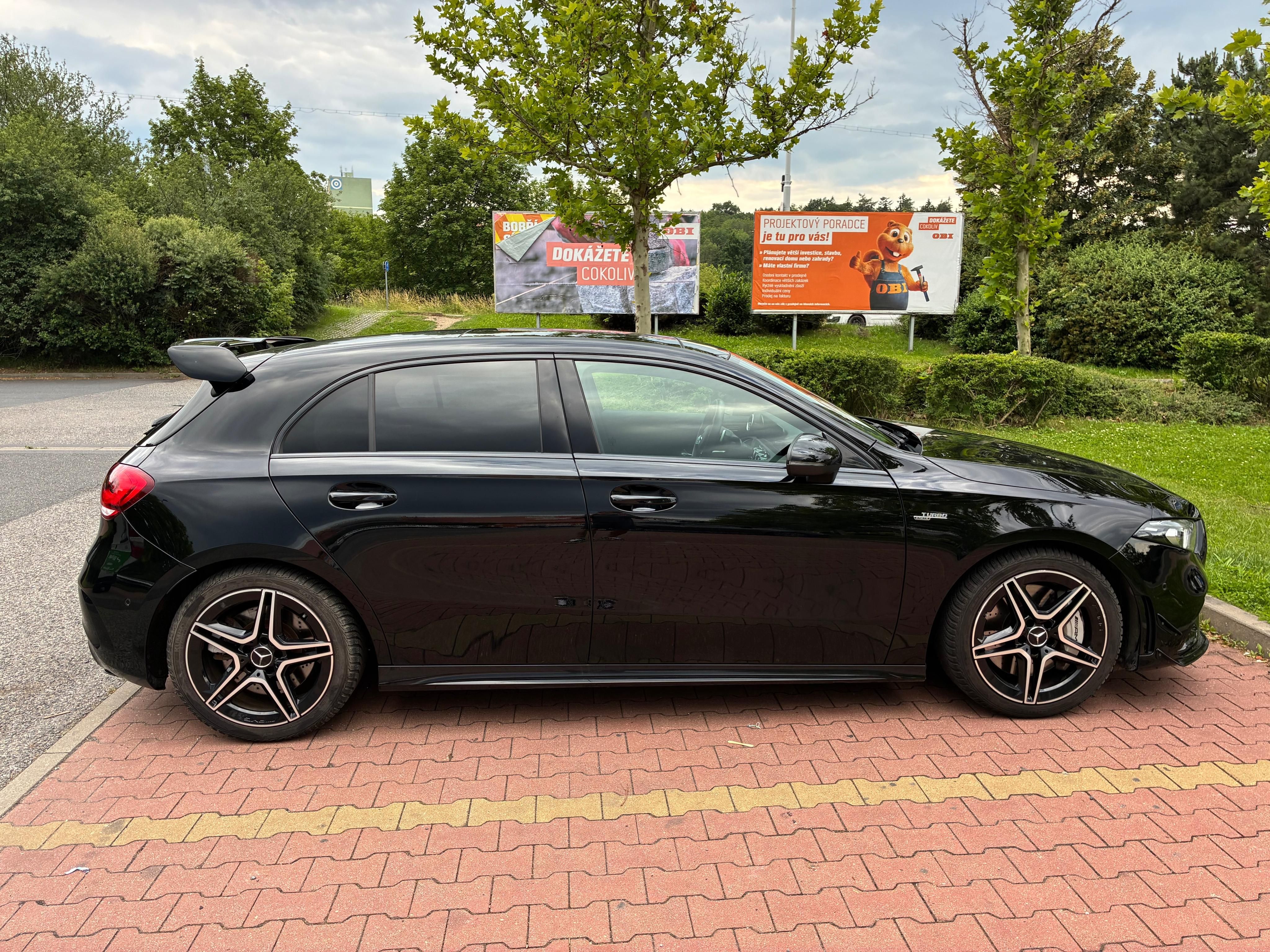 Mercedes-Benz Třídy A, A35 AMG, 4 MATIC - fotka 6