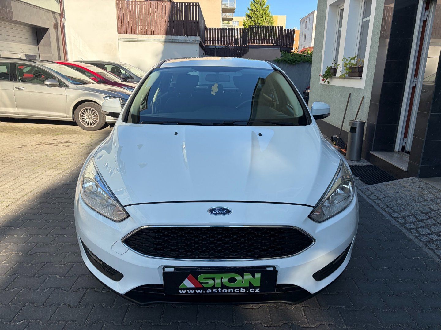 Ford Focus, 1,5 TDCi serviska, navi - fotka 2