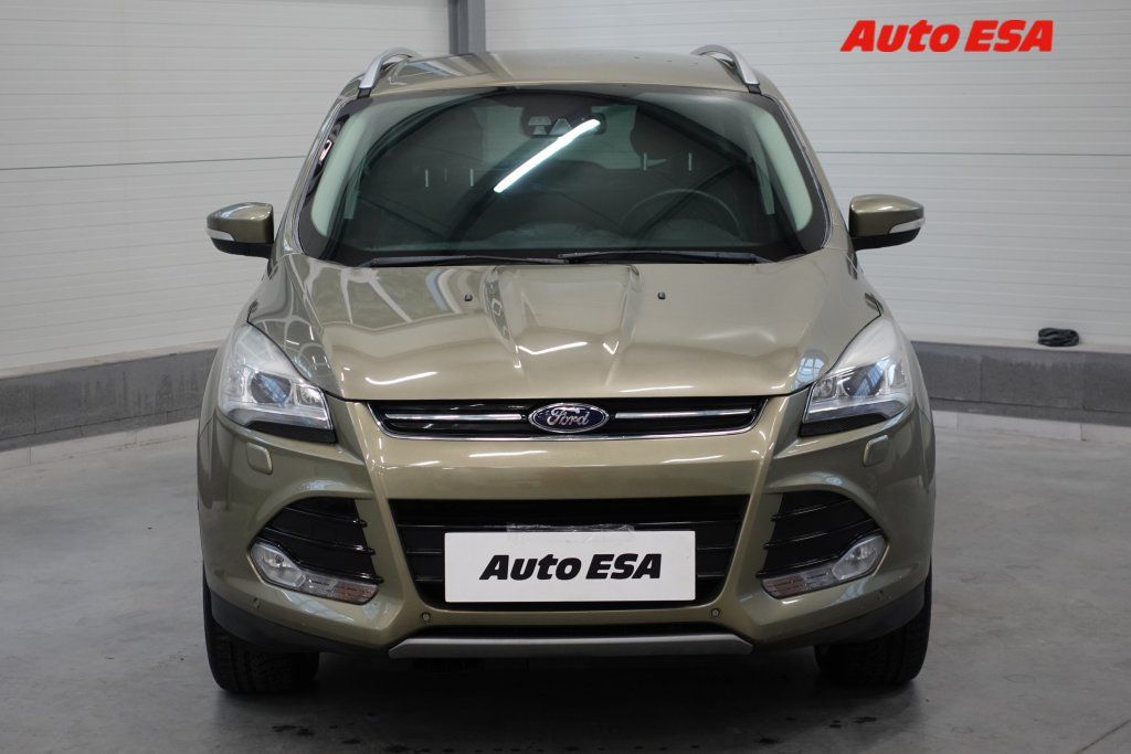 Ford Kuga, 2.0TDCi 4x4,AT,park.čidla - fotka 2