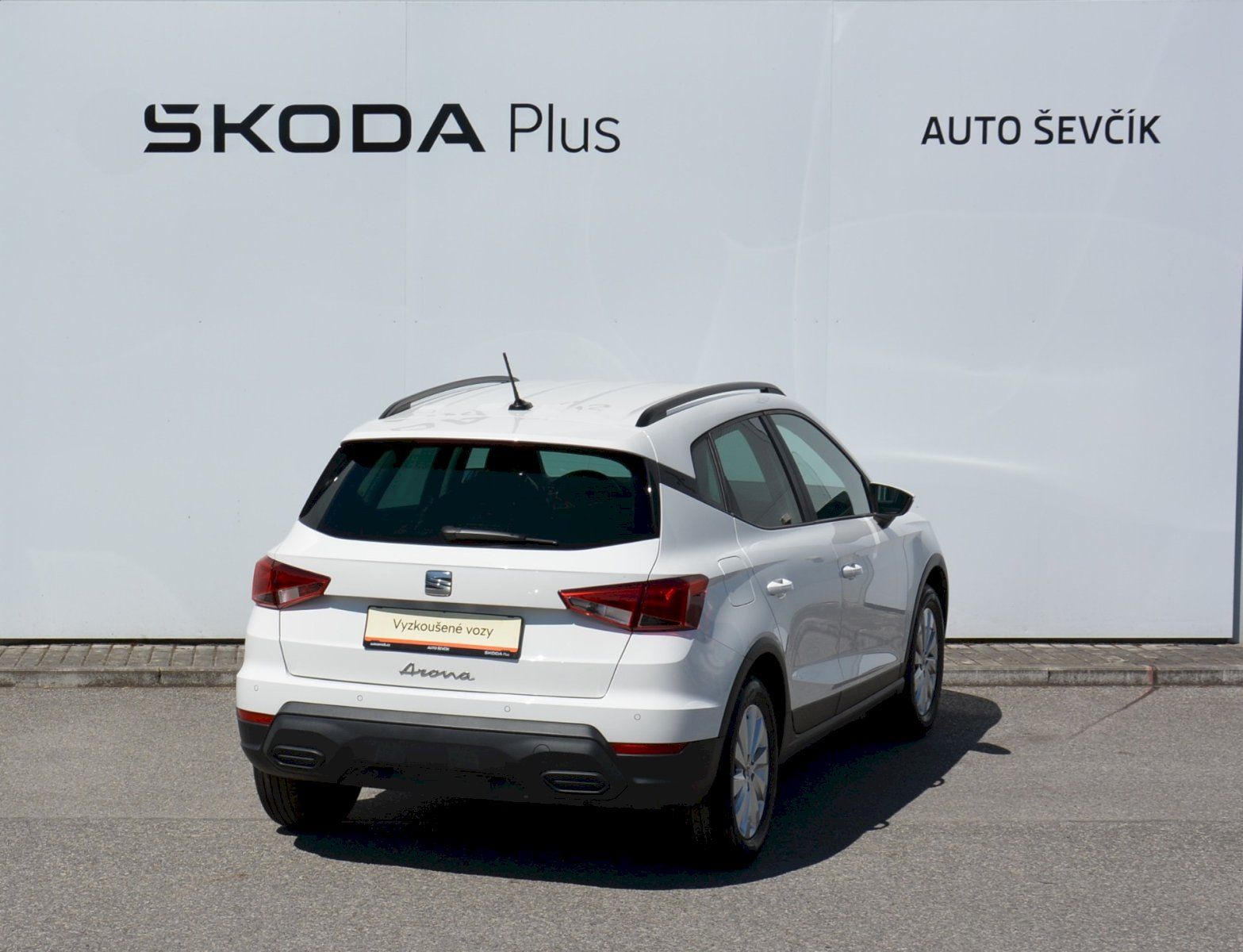 Seat Arona, 1.0 TSI 70 kW Style - fotka 2