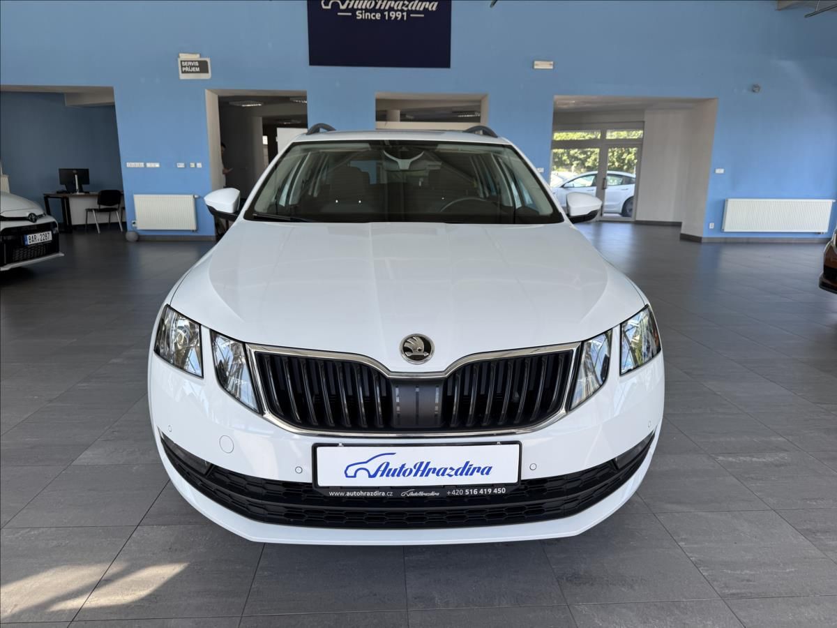 Škoda Octavia, 2,0   TDI 110kW,DSG,SOLEIL,1.M - fotka 2