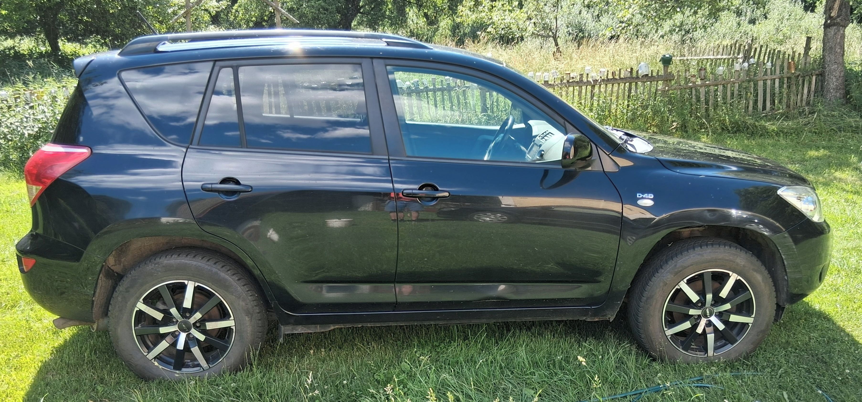 Toyota Rav4, Toyota Rav4 2,2 kombi