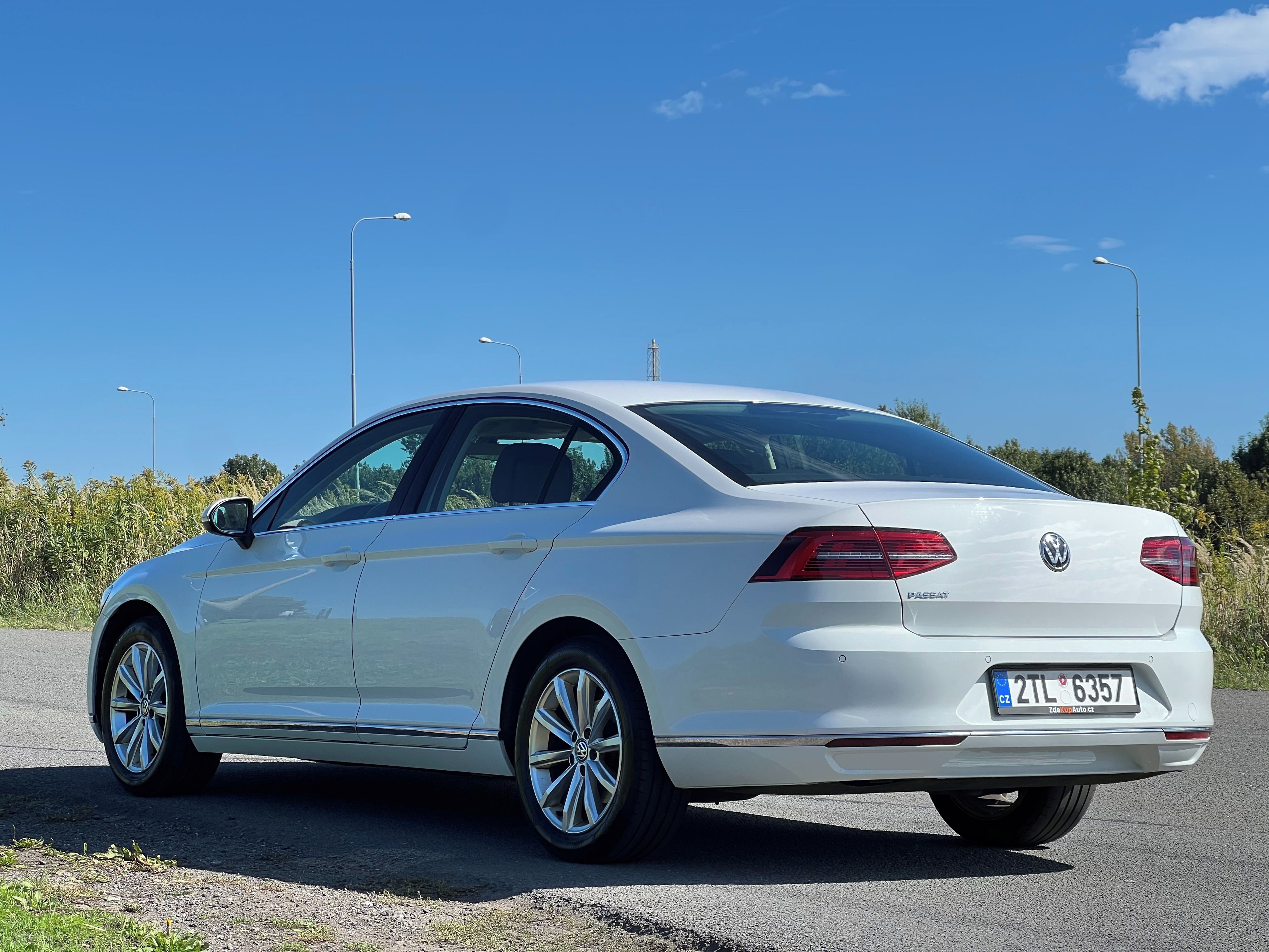 Volkswagen Passat, B8 2.0 TDI 110kW sedan - fotka 4