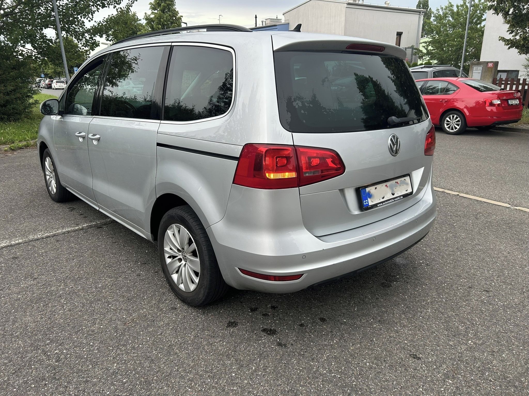 Volkswagen Sharan, Volkswagen Sharan 2.0 TDI 103 - fotka 5