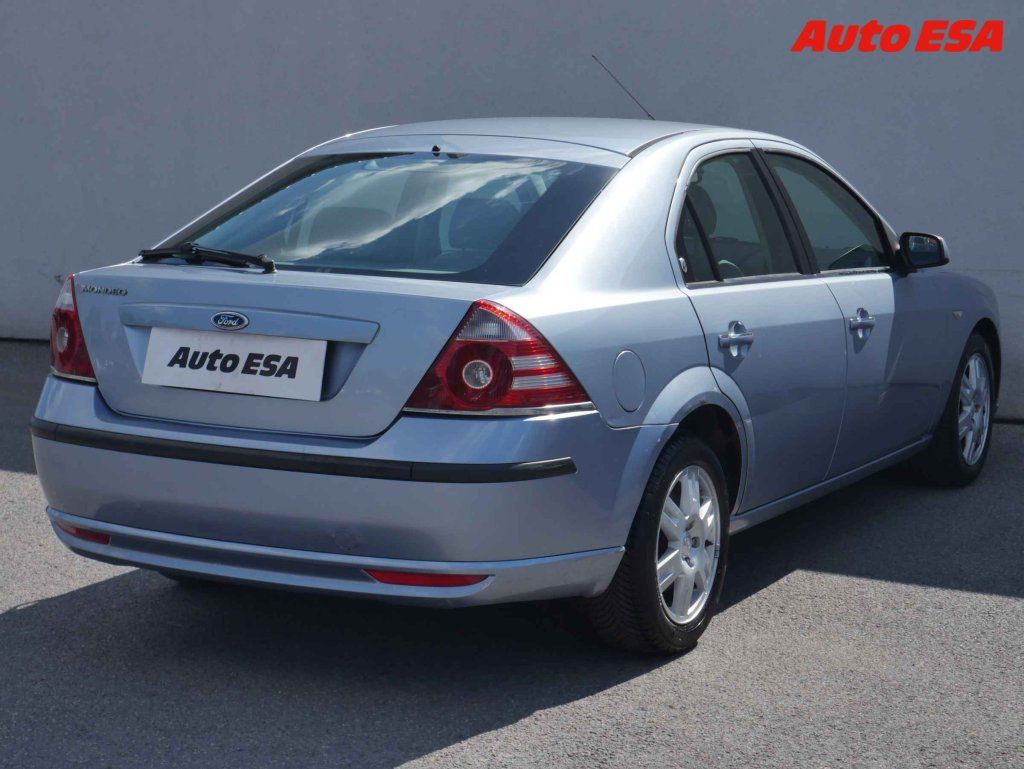 Ford Mondeo, 1.8i,ČR - fotka 4