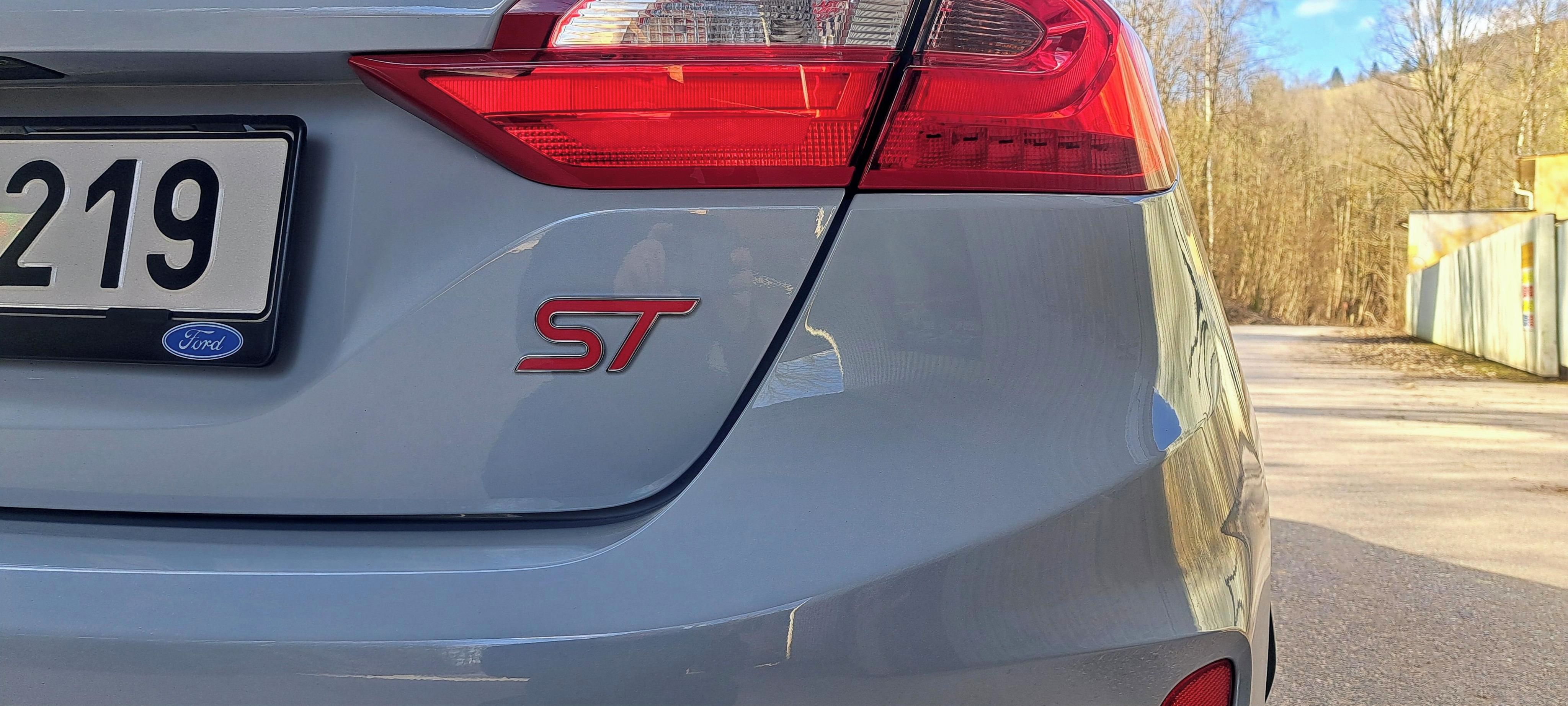 Ford Fiesta, ST200 Performance 255hp/388Nm - fotka 5