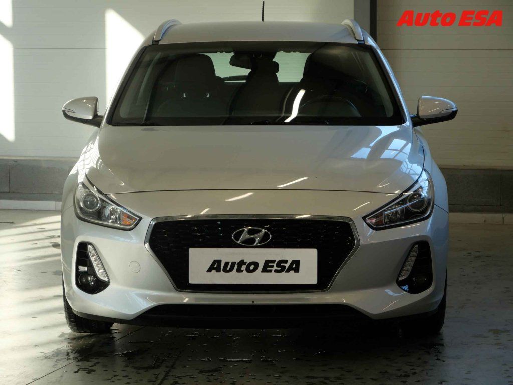Hyundai i30, 1.6crdi,ČR - fotka 2