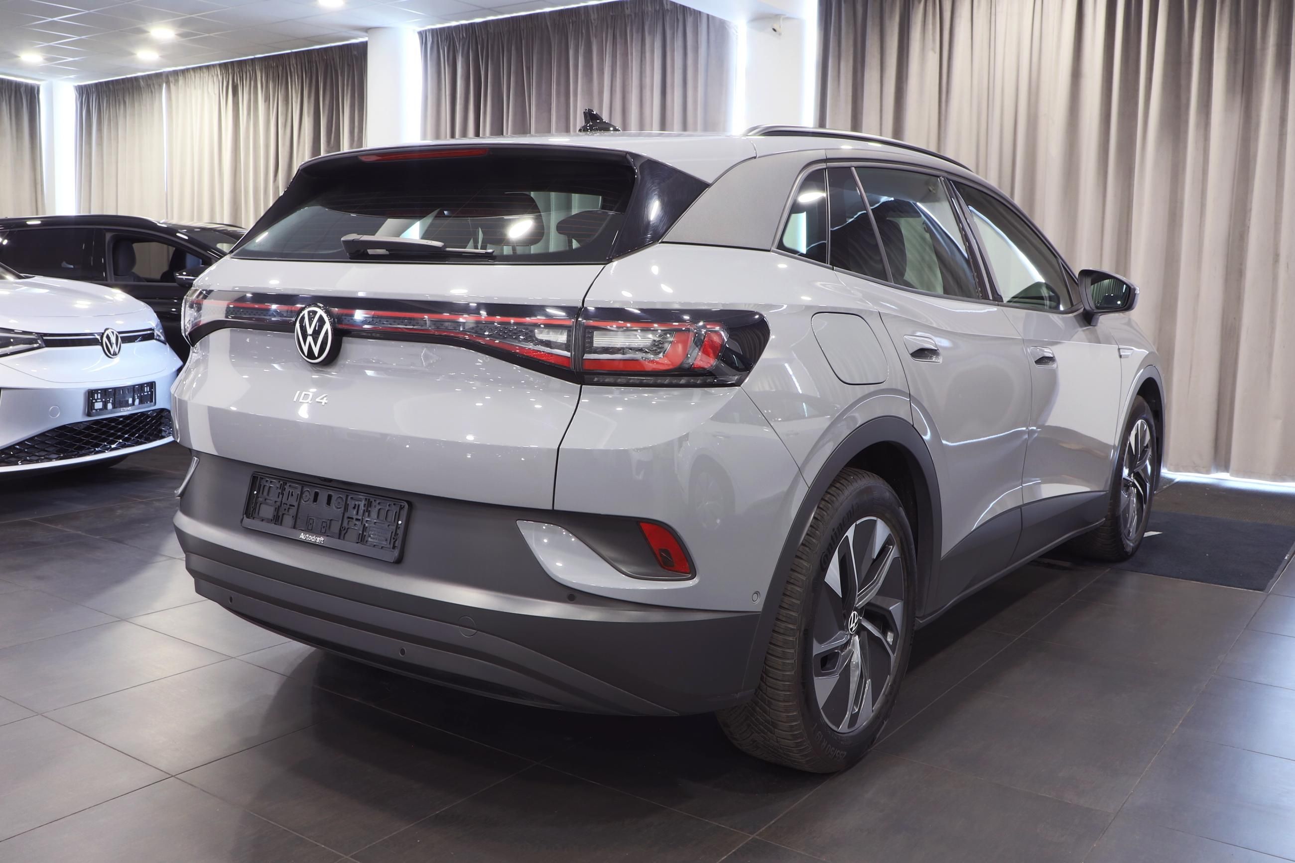 Volkswagen ID.4, ID.4 Pro 150kW Tažné ALU 19" - fotka 4
