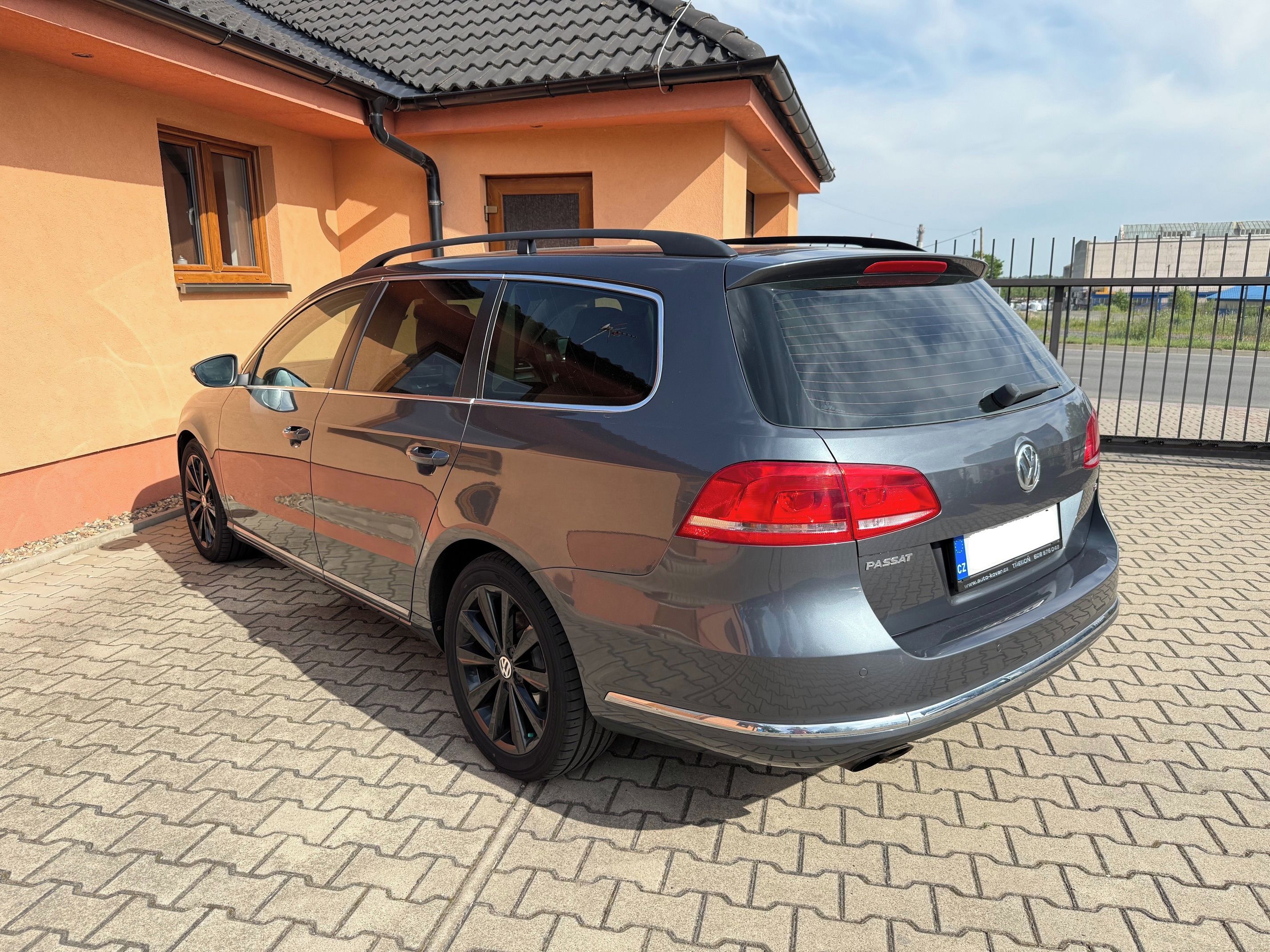 Volkswagen Passat, 1.8 Tsi, manuál, kombi - fotka 5
