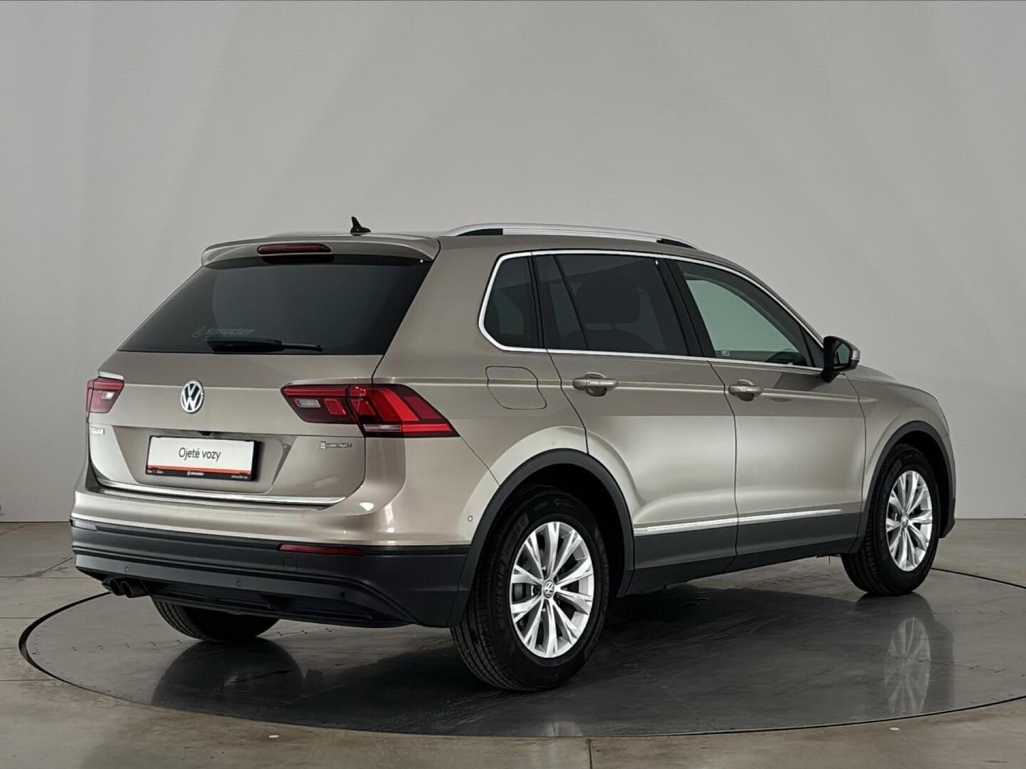 Volkswagen Tiguan, 1.5 TSI / 110 kW Maraton Editi - fotka 2