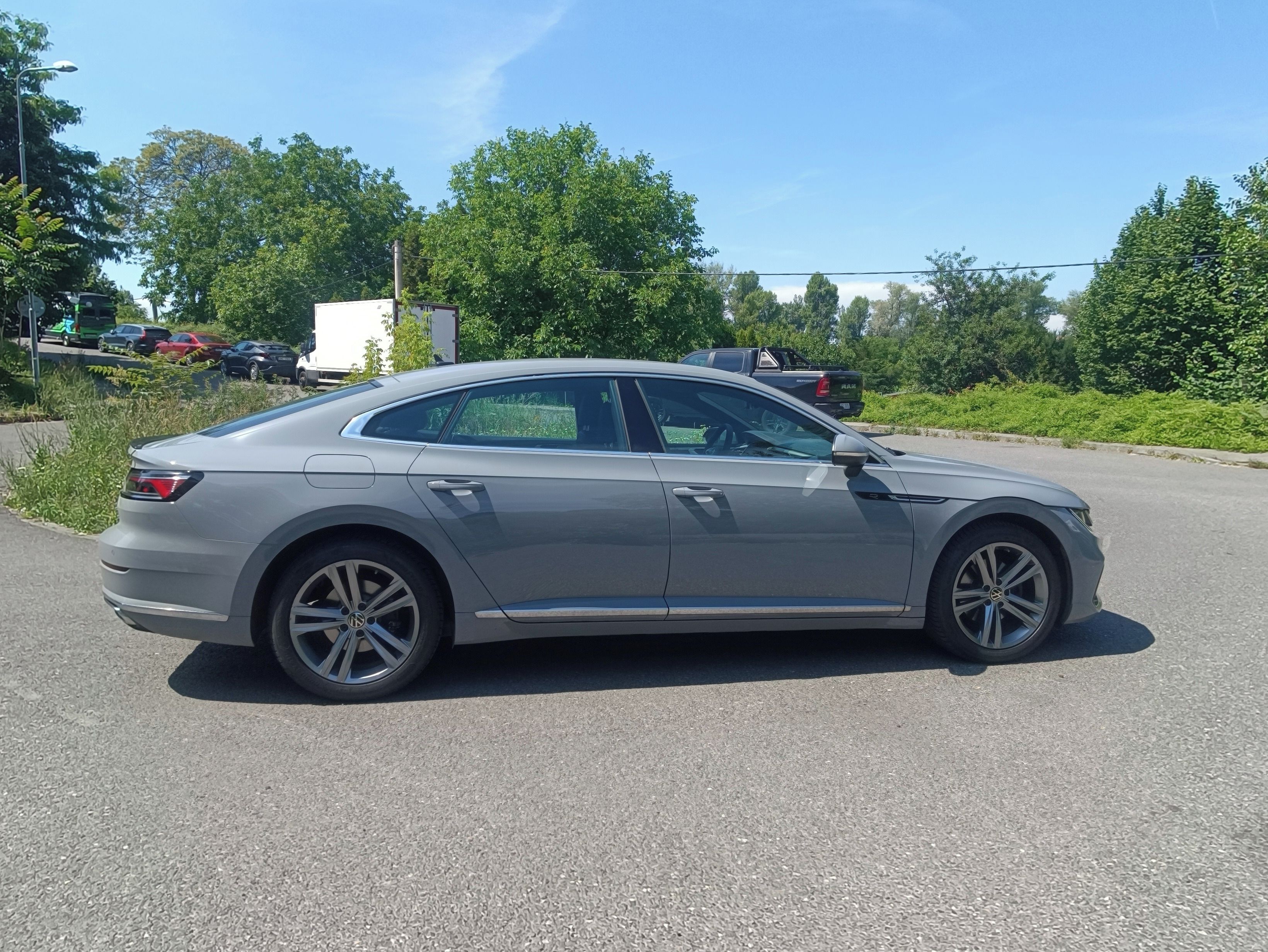 Volkswagen Arteon, 2.0TSi 140kW DSG R-Line - fotka 5