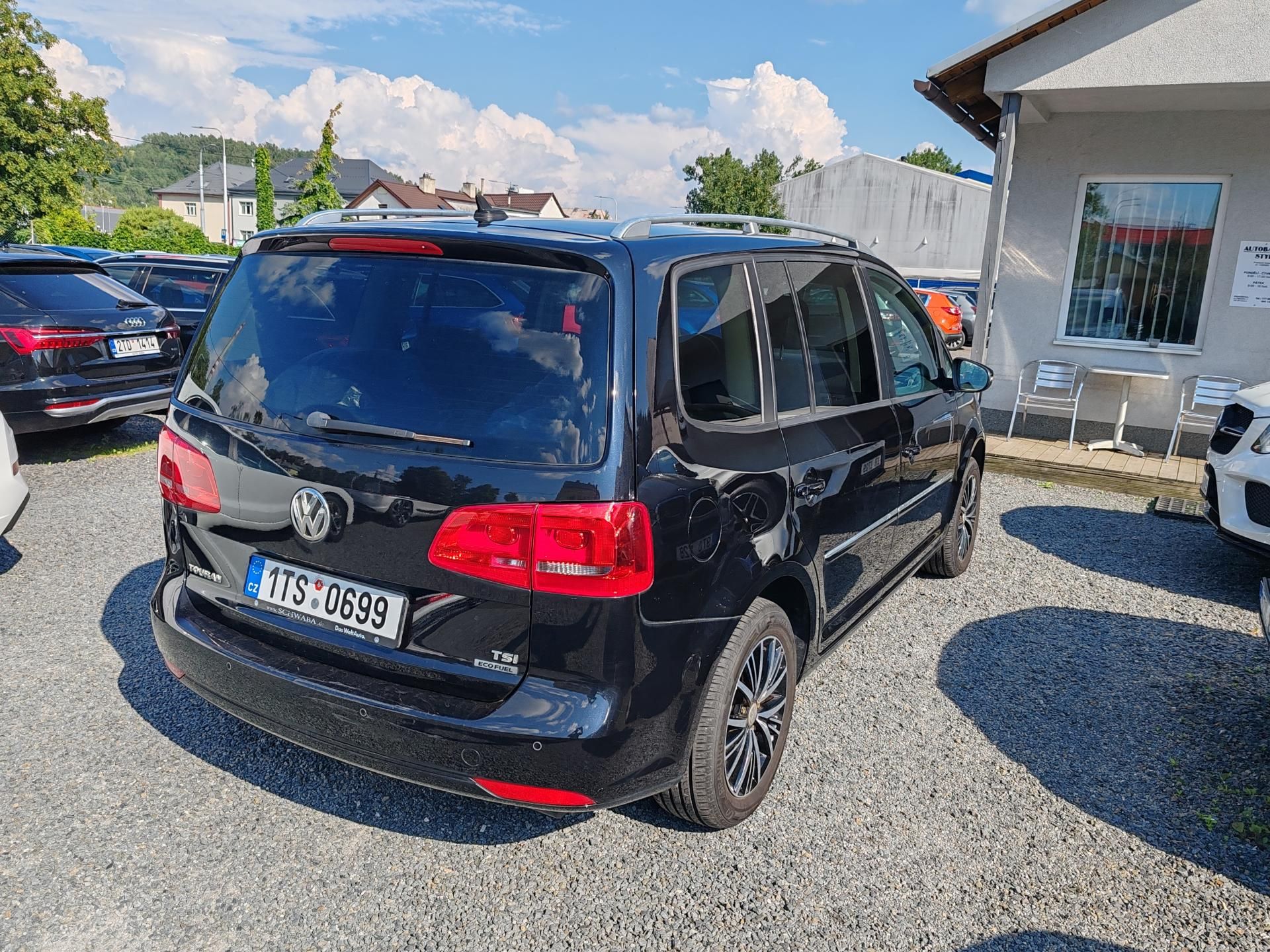 Volkswagen Touran, 1.4 TSI CNG - fotka 5