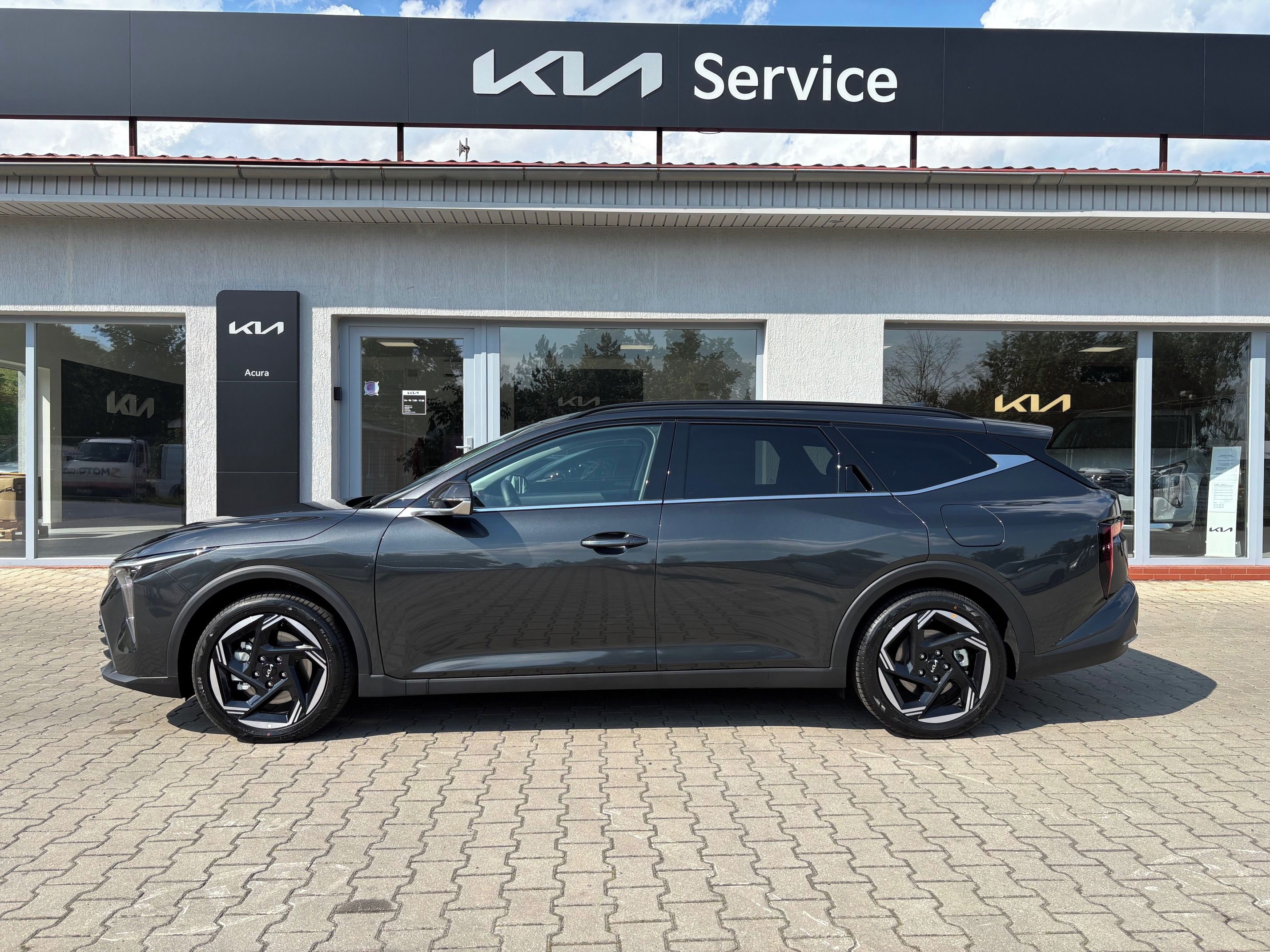 Kia K4, 1,6 T-GDI 7DCT TOP 110KW - fotka 2