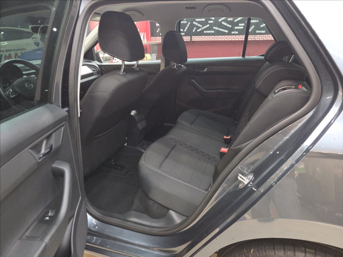 Škoda Fabia, 1,2 TSi JOY - LED - fotka 6