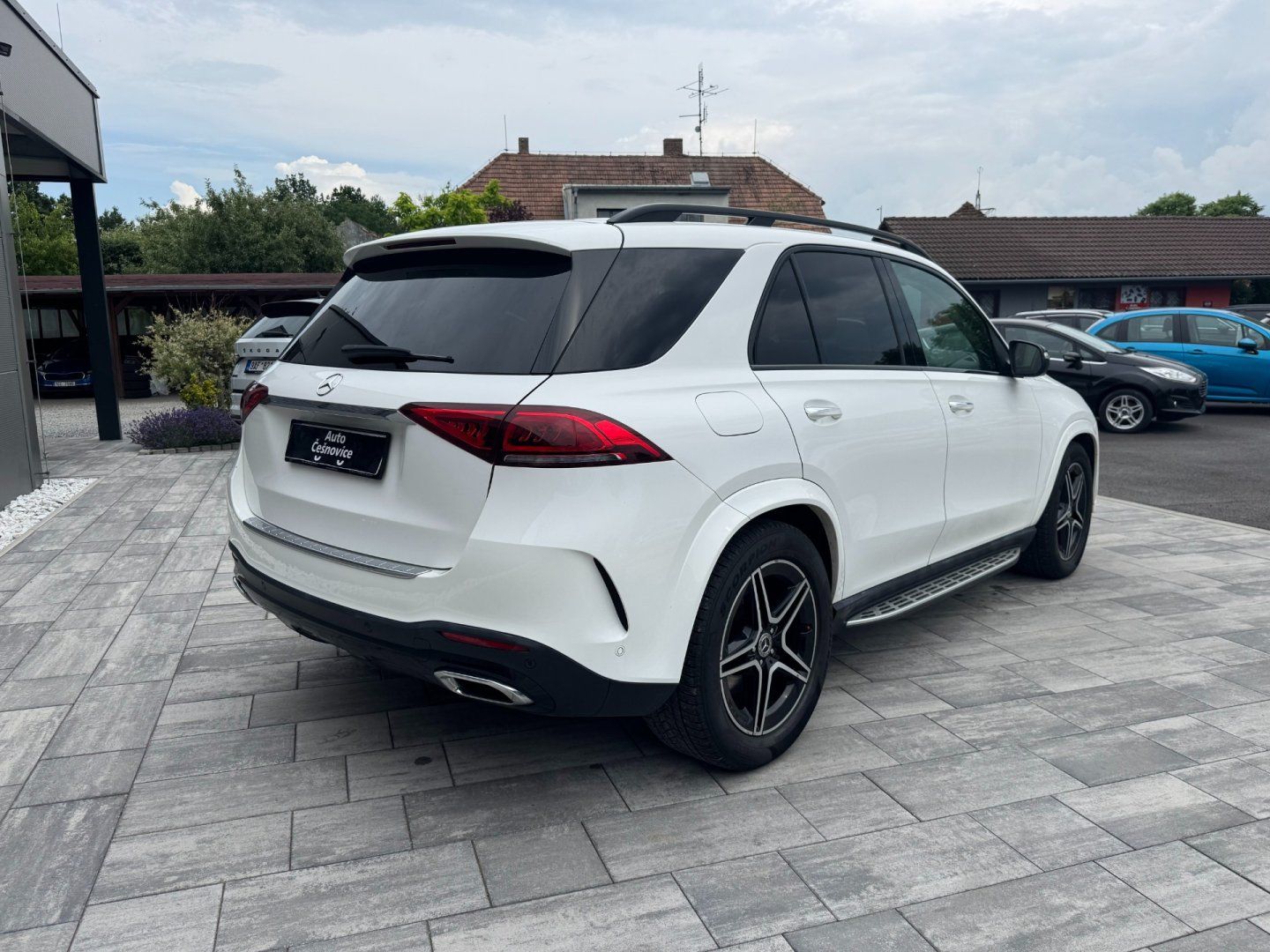 Mercedes-Benz GLE, 350D AMG Line 4Matic - fotka 5