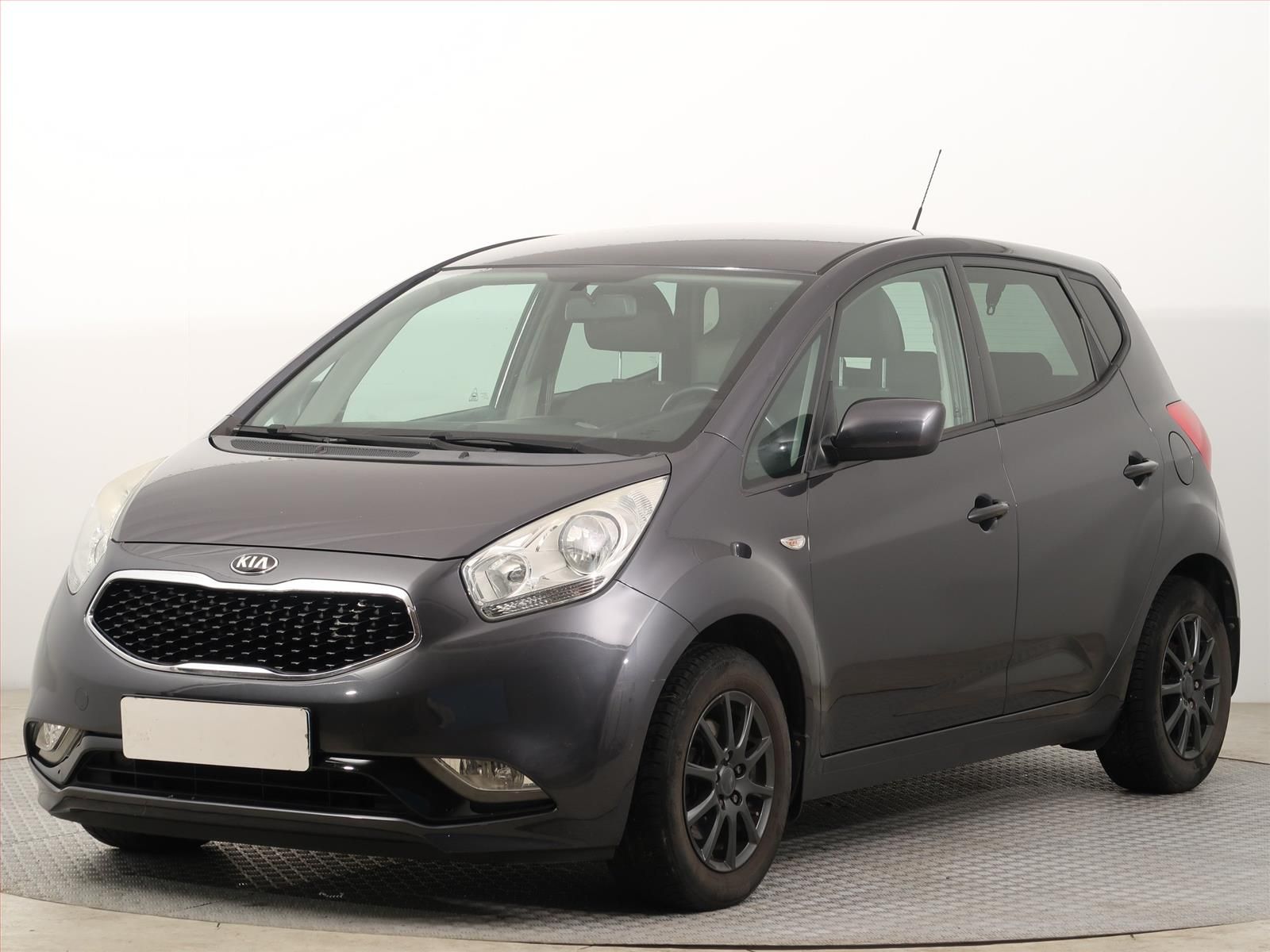 Kia Venga, 1.4 CVVT, ČR,1.maj, Serv.kniha - fotka 2