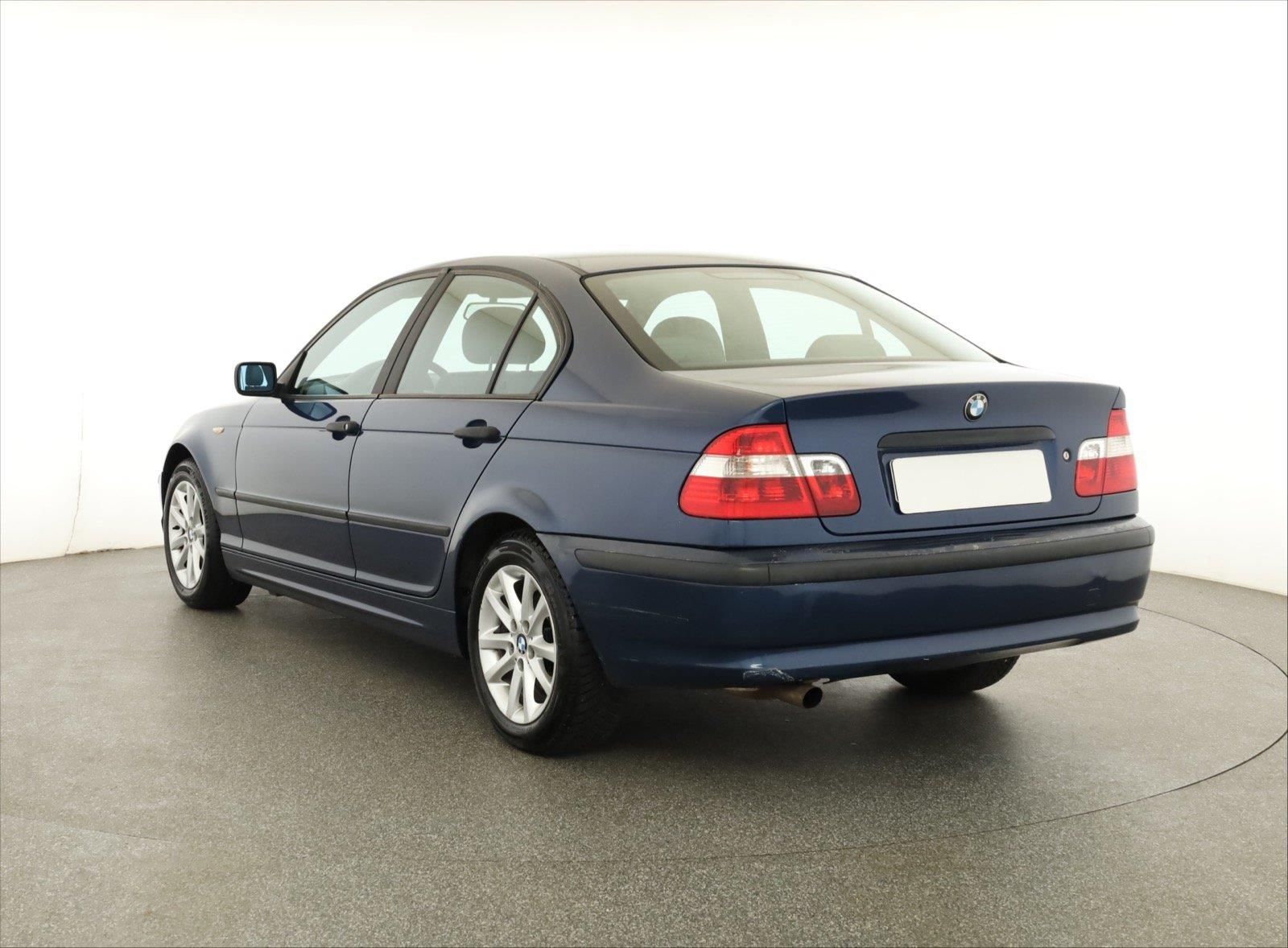 BMW Řada 3, 316 i, po STK - fotka 4
