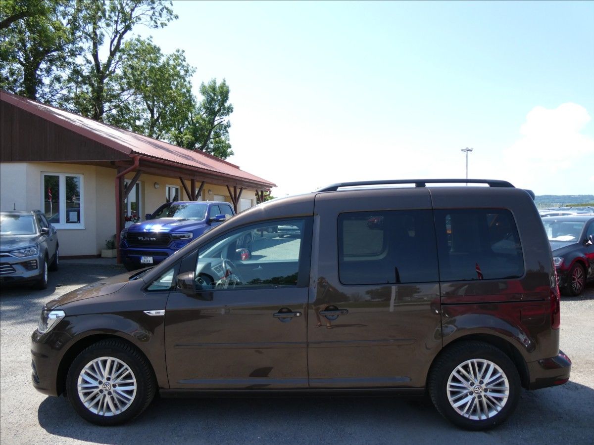 Volkswagen Caddy, 1,4 TSi 92kW webasto, serviska - fotka 6