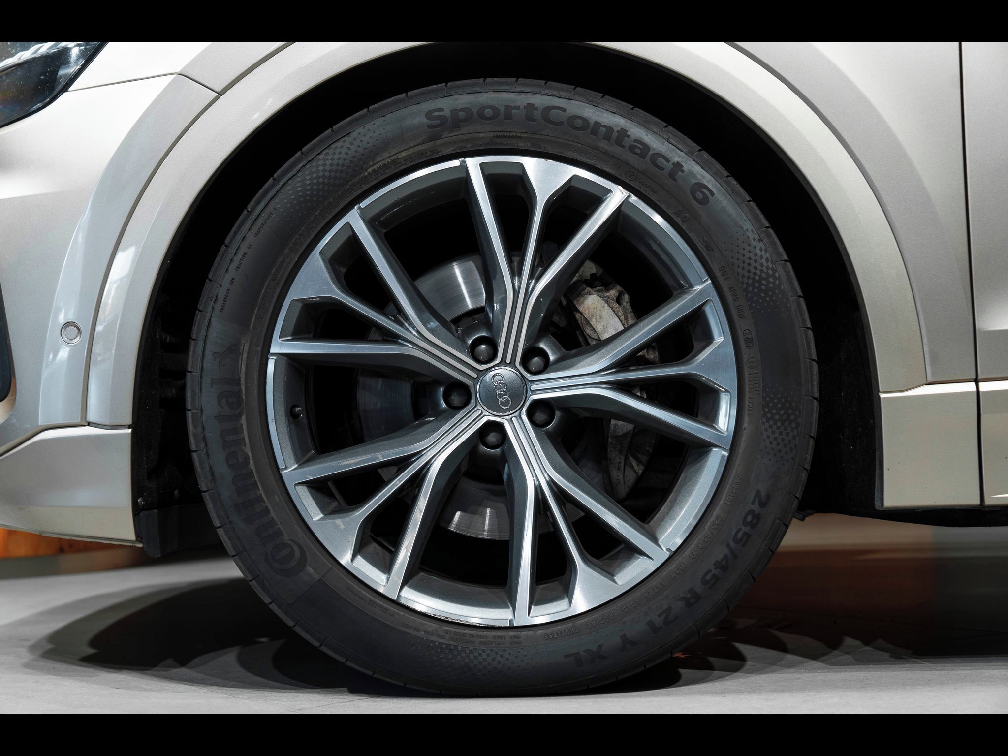 Audi Q8 - fotka 5