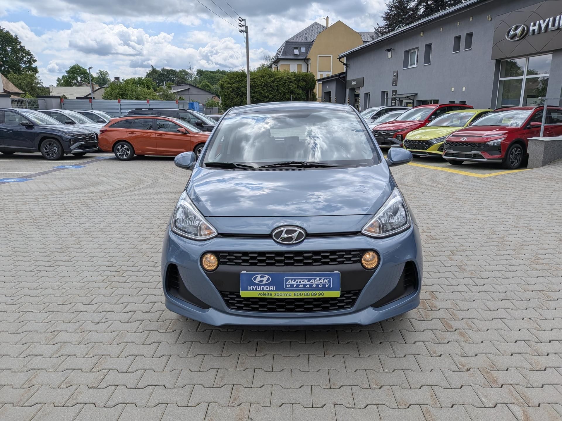 Hyundai i10, 1.0i 49kW KLIMA ČR 1MAJ - fotka 3