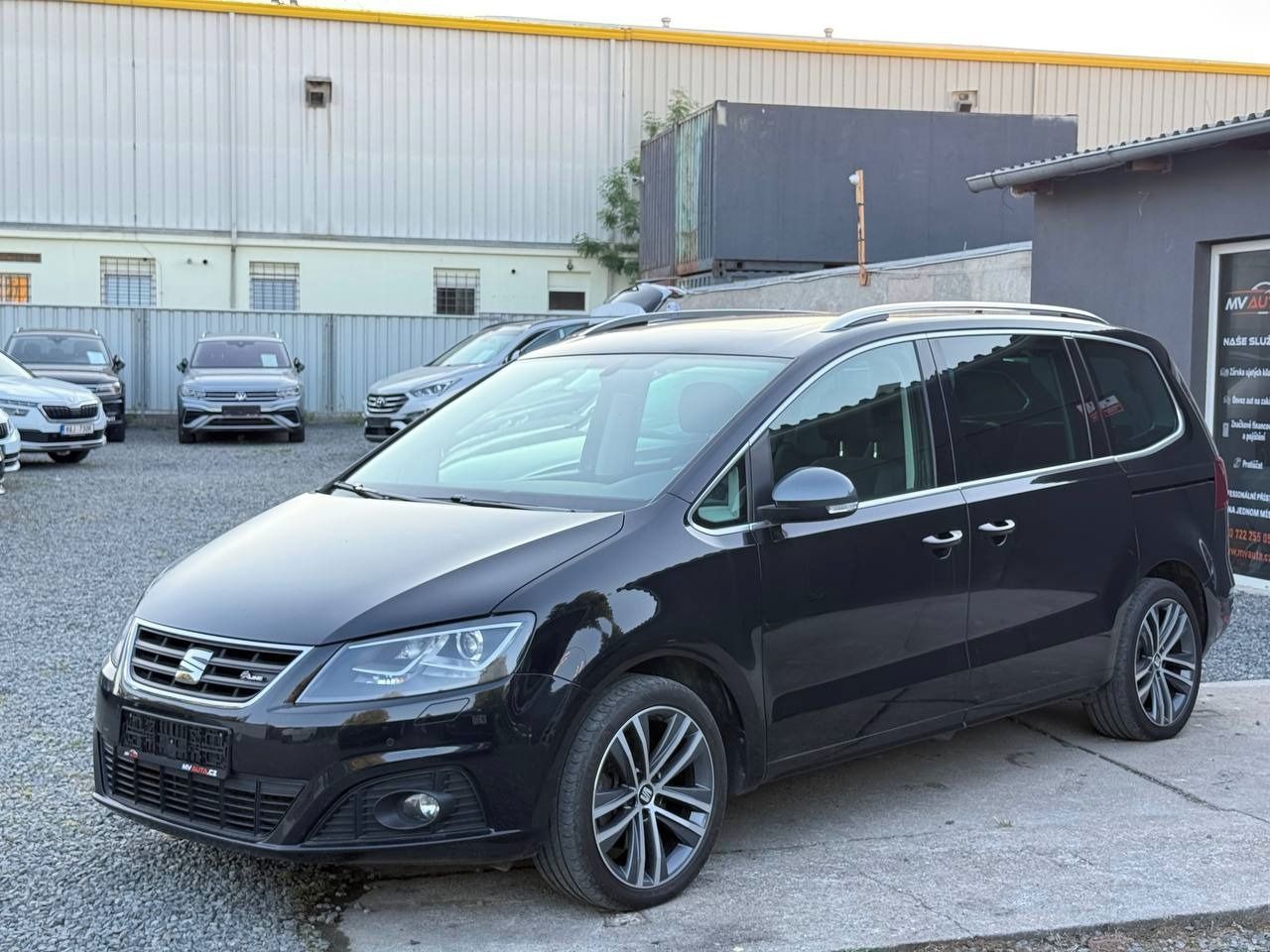 Seat Alhambra, FR Line DSG 7 mist panorama - fotka 3
