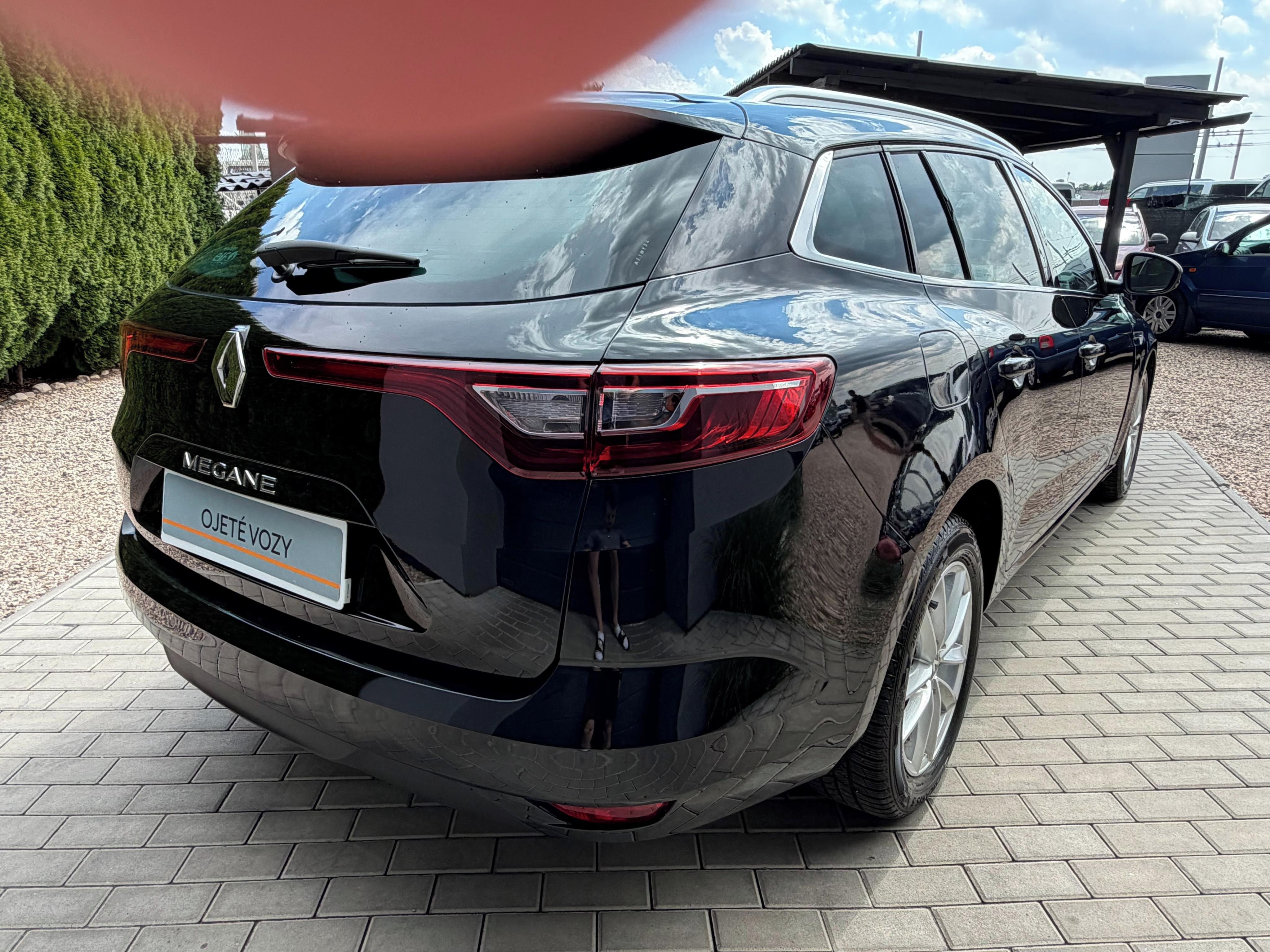 Renault Mégane, 1.6i 84KW, Po 1. Majiteli - fotka 4