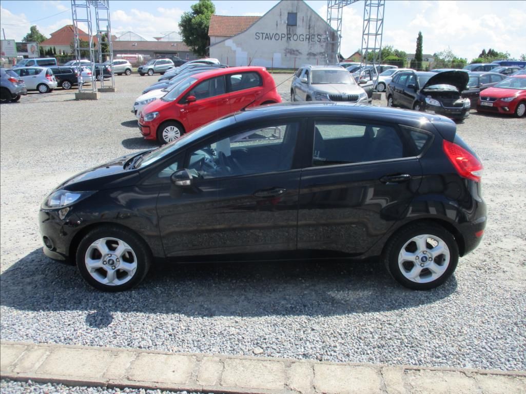 Ford Fiesta, 1,2 i,klima,serv.kniha, - fotka 4