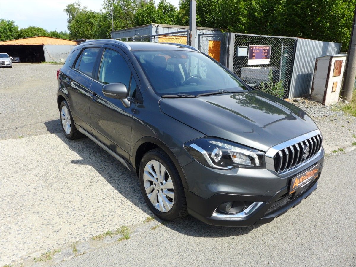 Suzuki SX4 S-Cross, 1,6 DDiS  4X4 VÝHŘEV KAMERA - fotka 4