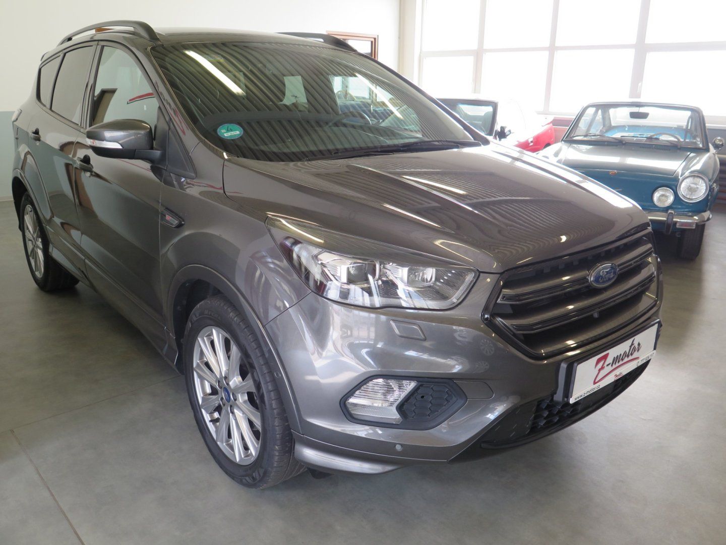 Ford Kuga, 1.5EB,klima,kamera,navi,výhřev - fotka 5