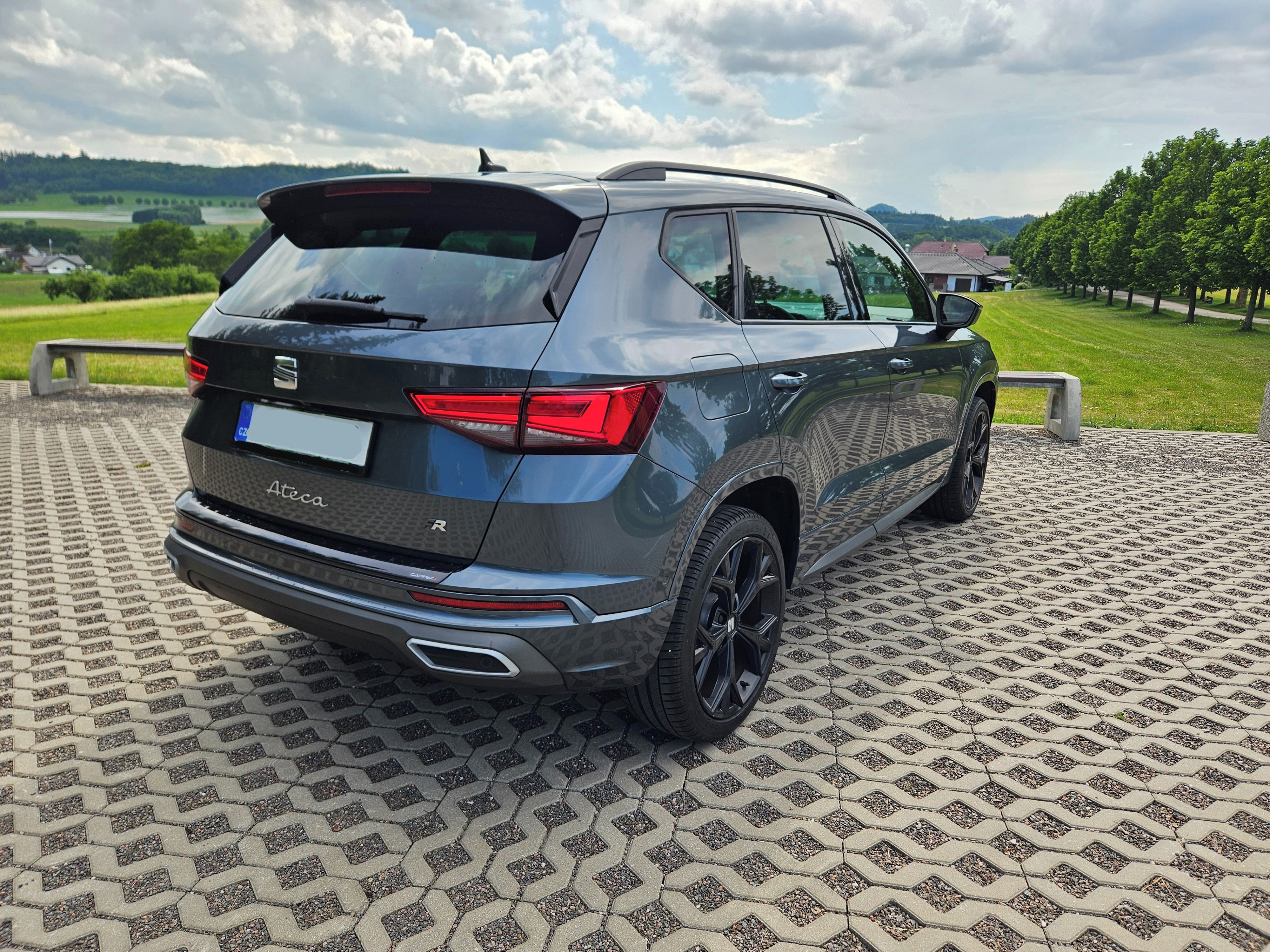 Seat Ateca, FR 1.5 TSI DSG 110KW 63TKM - fotka 3