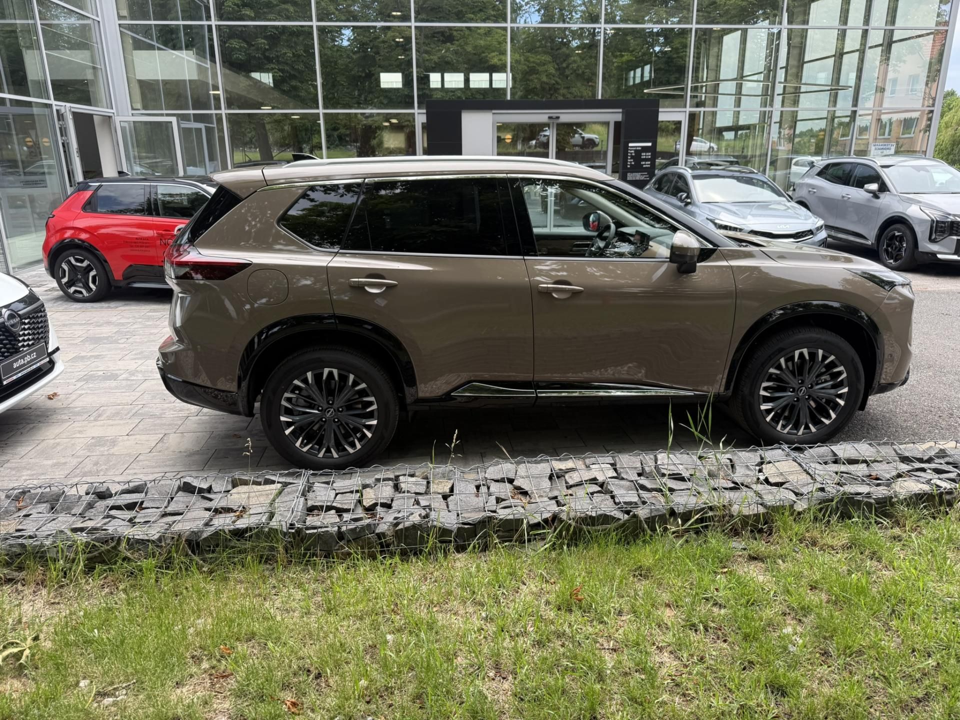 Nissan X-Trail, E-POWER e-4ORCE TEKNA - fotka 4