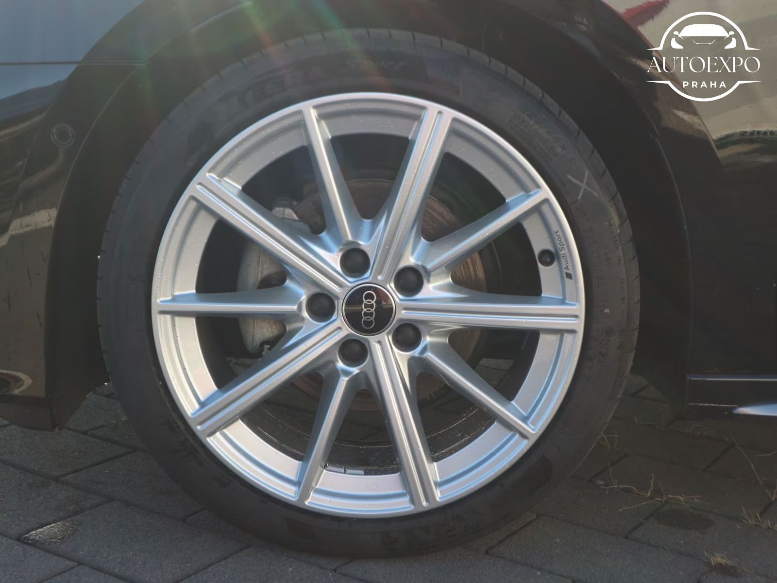 Audi A3, Sportback S line 35 TDI S tron - fotka 5