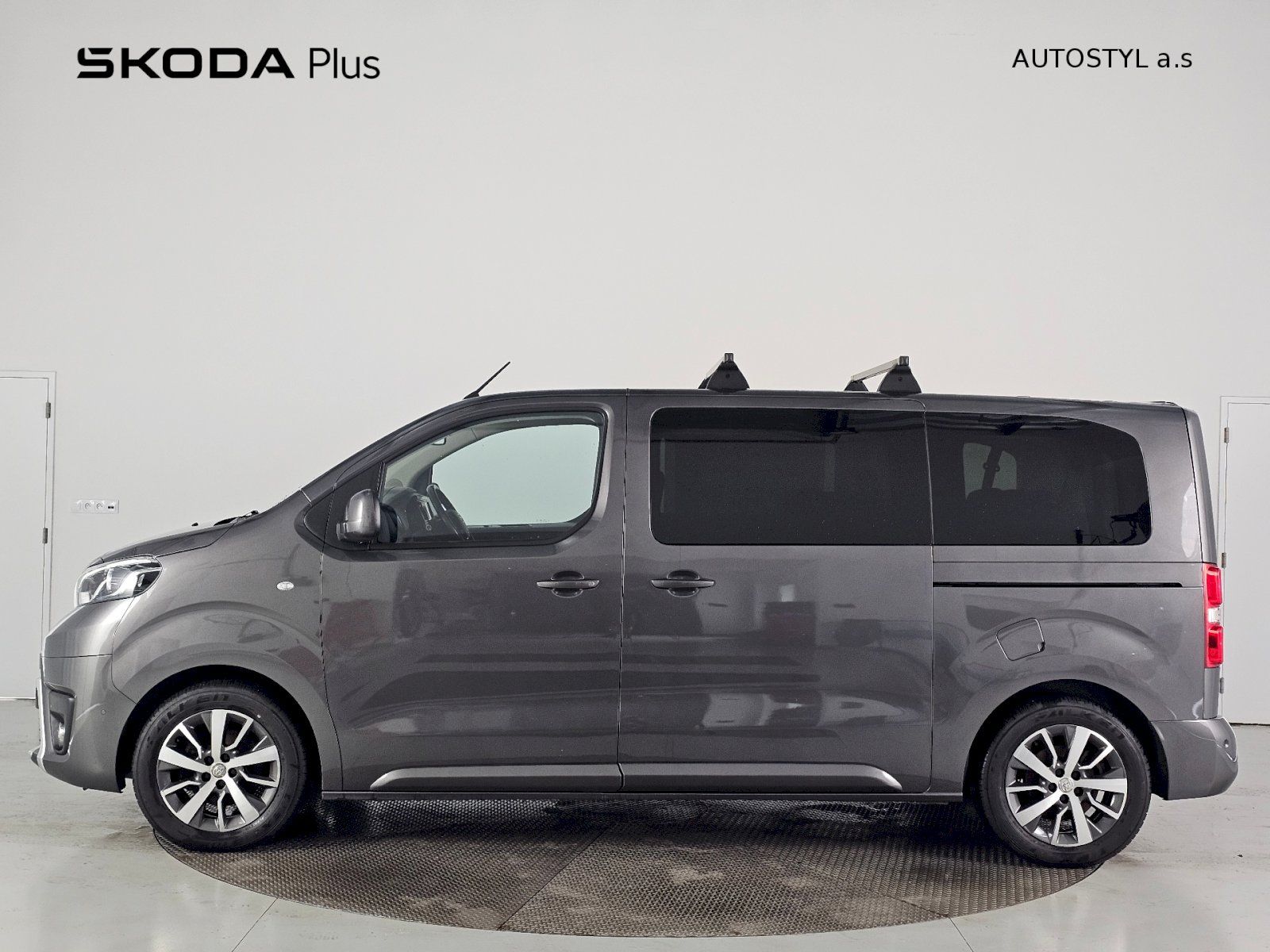 Toyota Proace Verso, 2.0D 106kW MT FAMILY 8S L1 - fotka 3