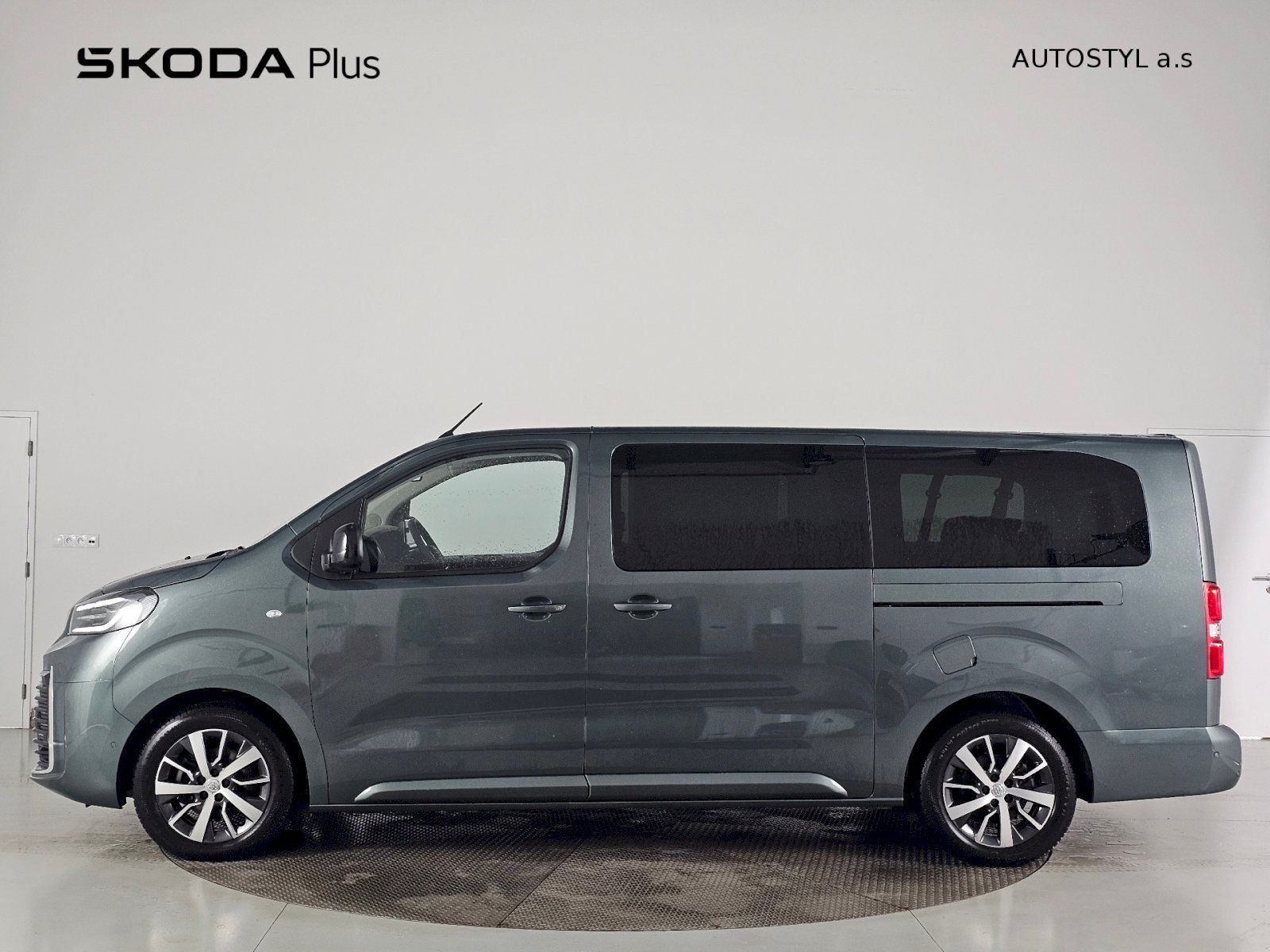 Toyota Proace Verso, L2 2.0D 180k 8AT FAMILY WEBAST - fotka 3