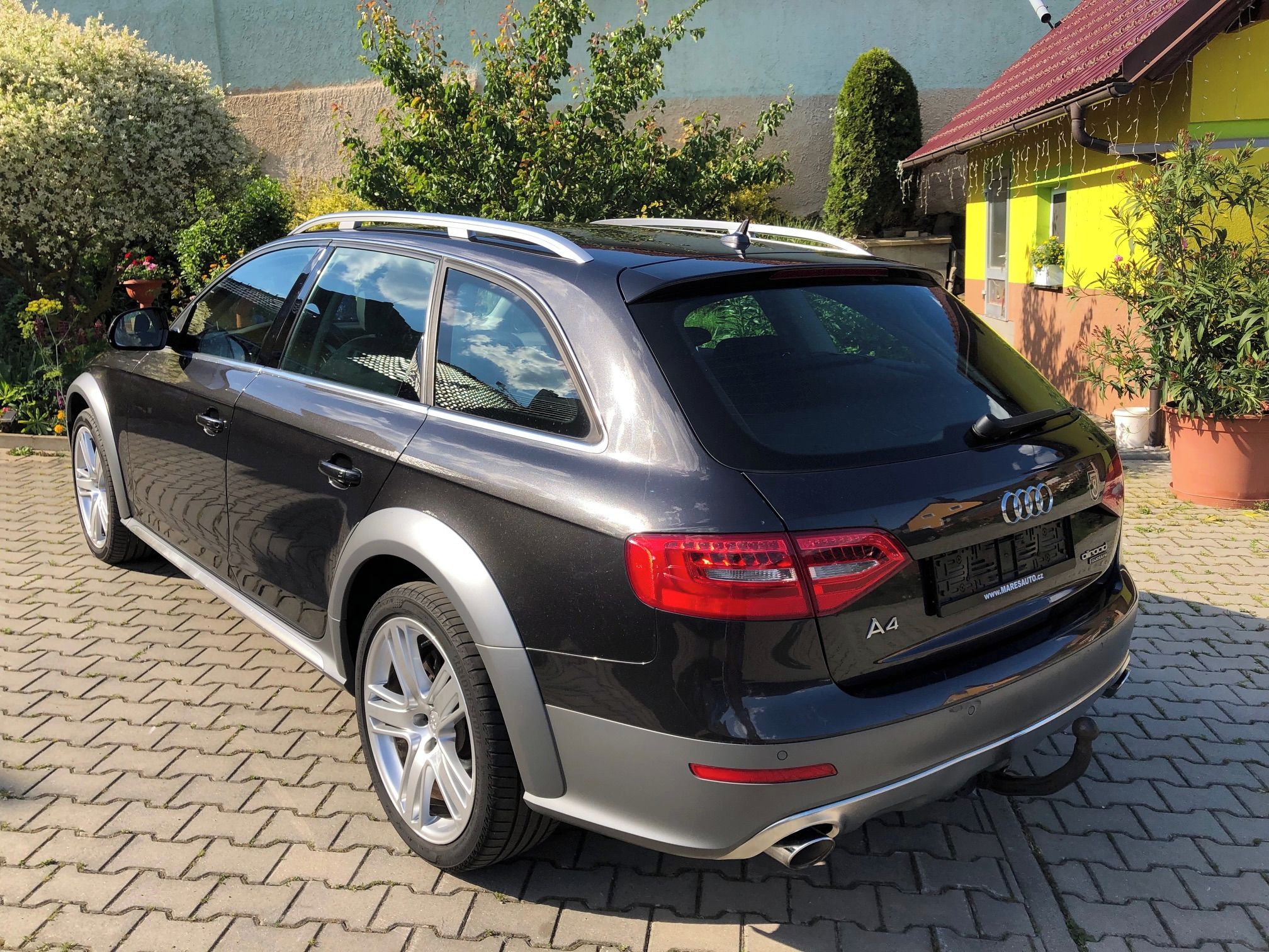 Audi A4 allroad, 3,0 180 kw-QUATTRO+PLNÁ VÝBAVA - fotka 4