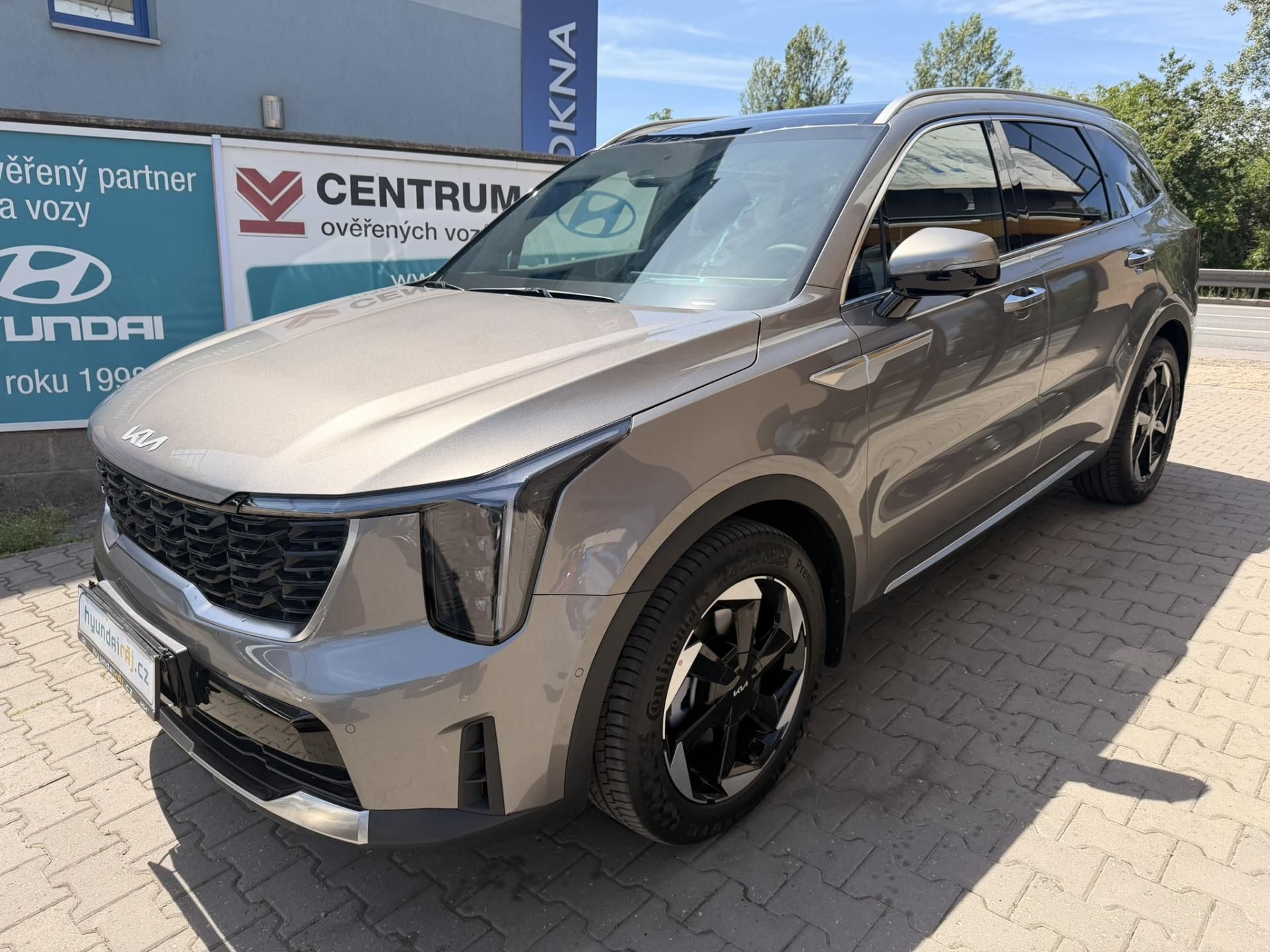 Kia Sorento, 1.6-NOVÝ VŮZ-ZÁRUKA-MAX.VÝBAVA
