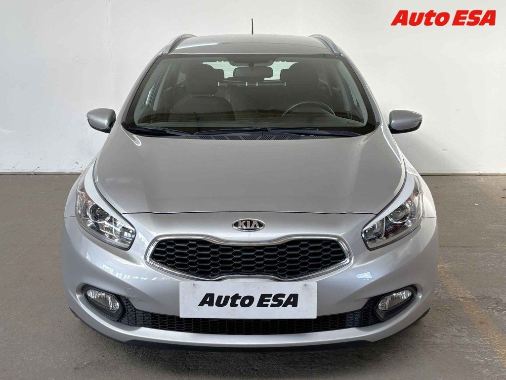 Kia Cee´d, 1.4 i - fotka 2