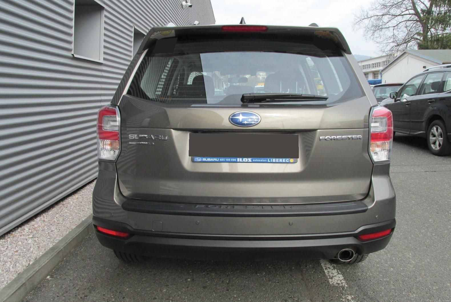 Subaru Forester, 2,0i Automat ČR - fotka 6