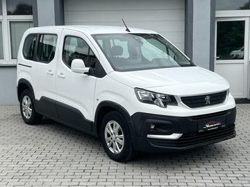 1.5BHDi 96kW 7MÍST TAŽNÉ ČR