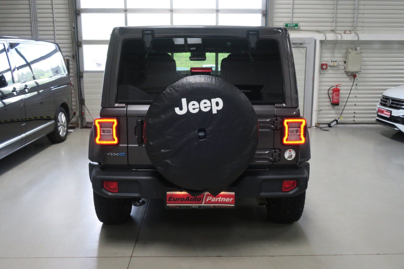 Jeep Wrangler, 2.0 4xe PHEV Unlimited Sahara - fotka 3