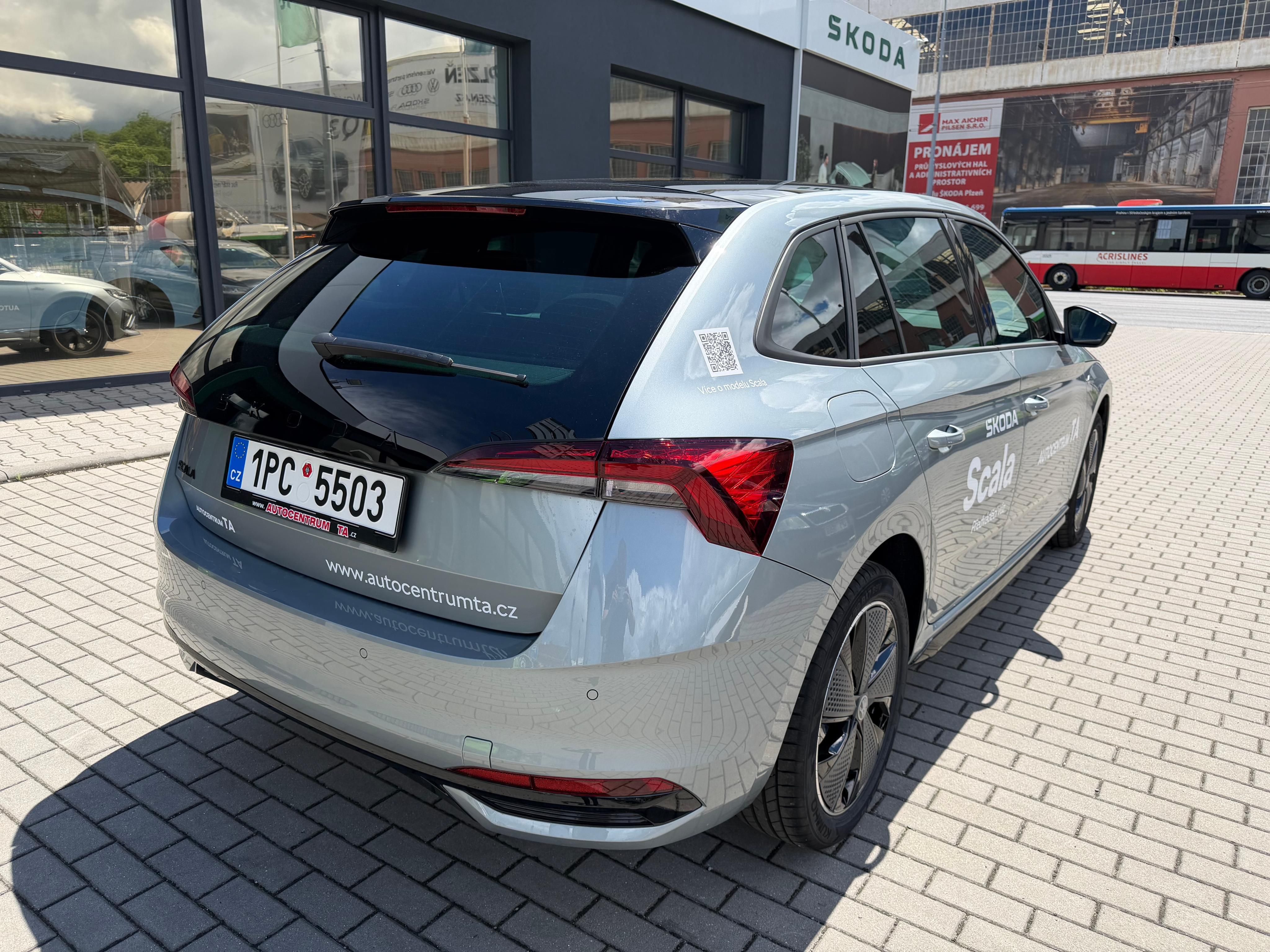 Škoda Scala, Monte Carlo 1.0 TSI 85 kW DSG - fotka 6