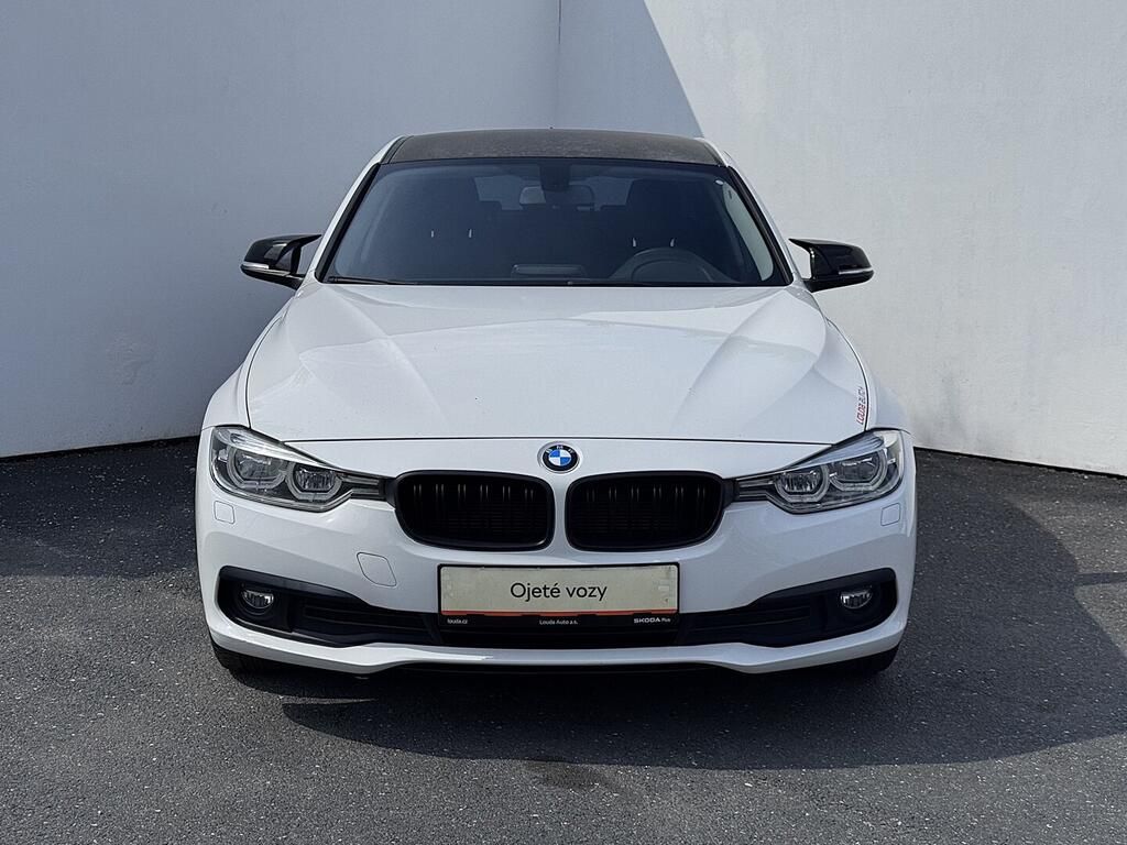 BMW Řada 3, 2.0 D xDrive 140 kW - fotka 4